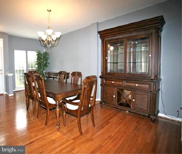 233 CREEKSIDE DRIVE
