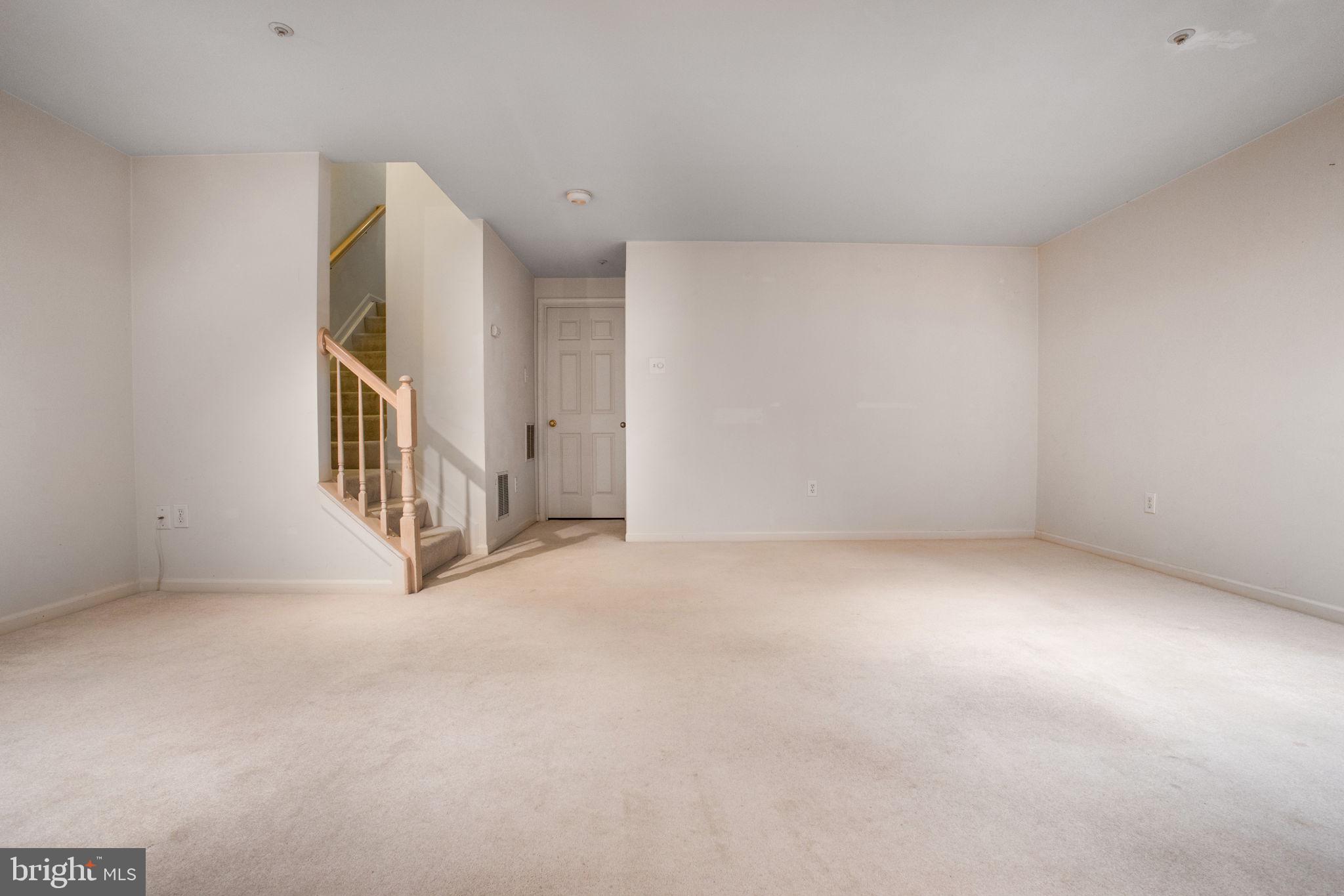 CLOVERLEAF CENTER - Residential Lease