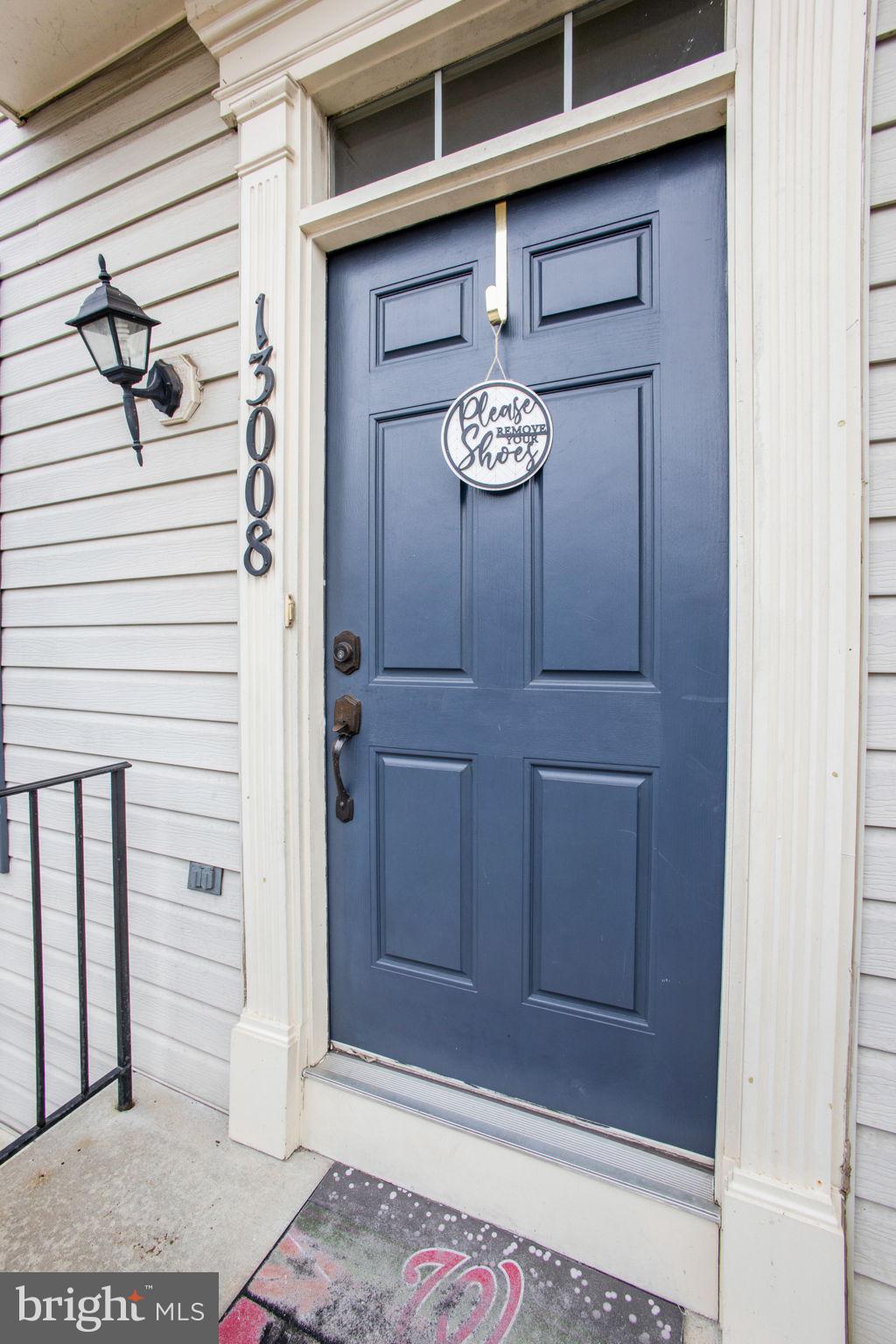 CLOVERLEAF CENTER - Residential Lease