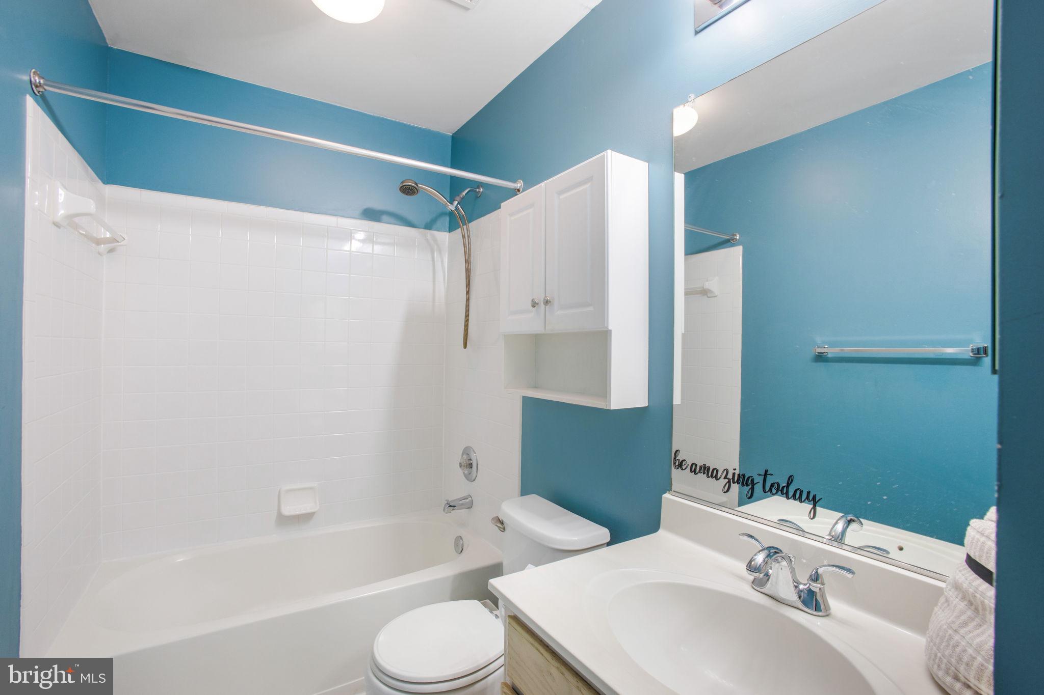 CLOVERLEAF CENTER - Residential Lease