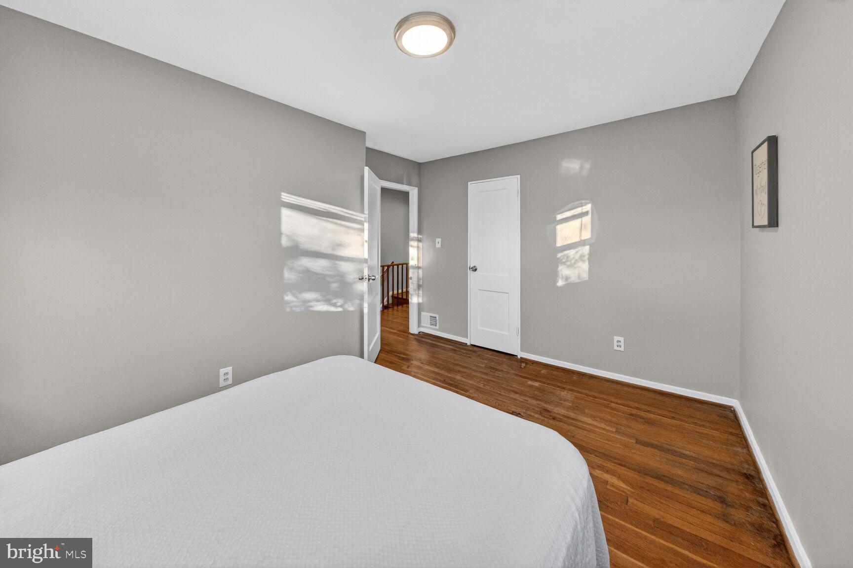 CONNECTICUT AVE - Residential