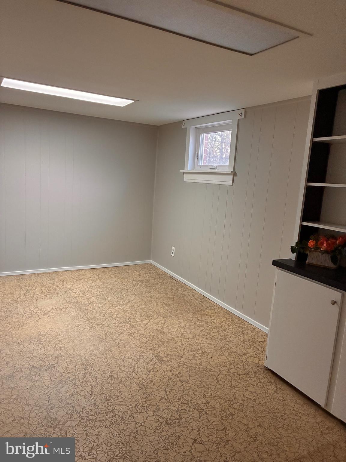 CONNECTICUT AVE - Residential