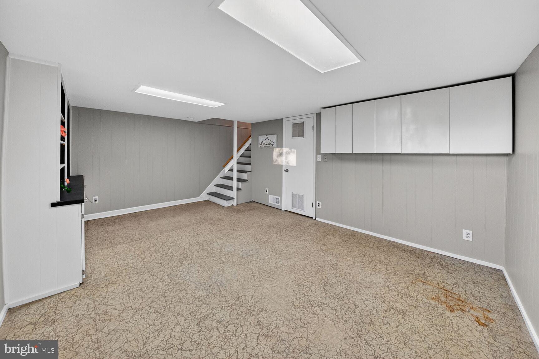 CONNECTICUT AVE - Residential