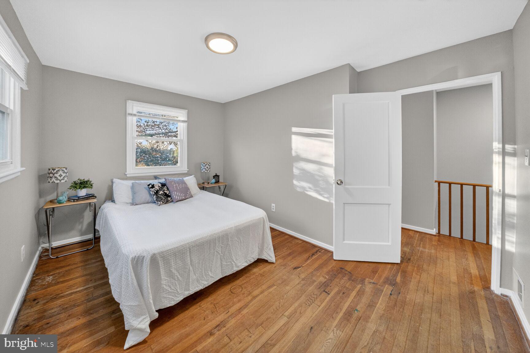 CONNECTICUT AVE - Residential