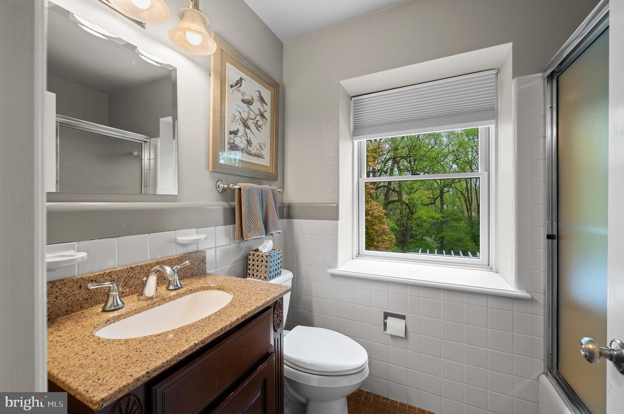 GLADWYNE - Residential