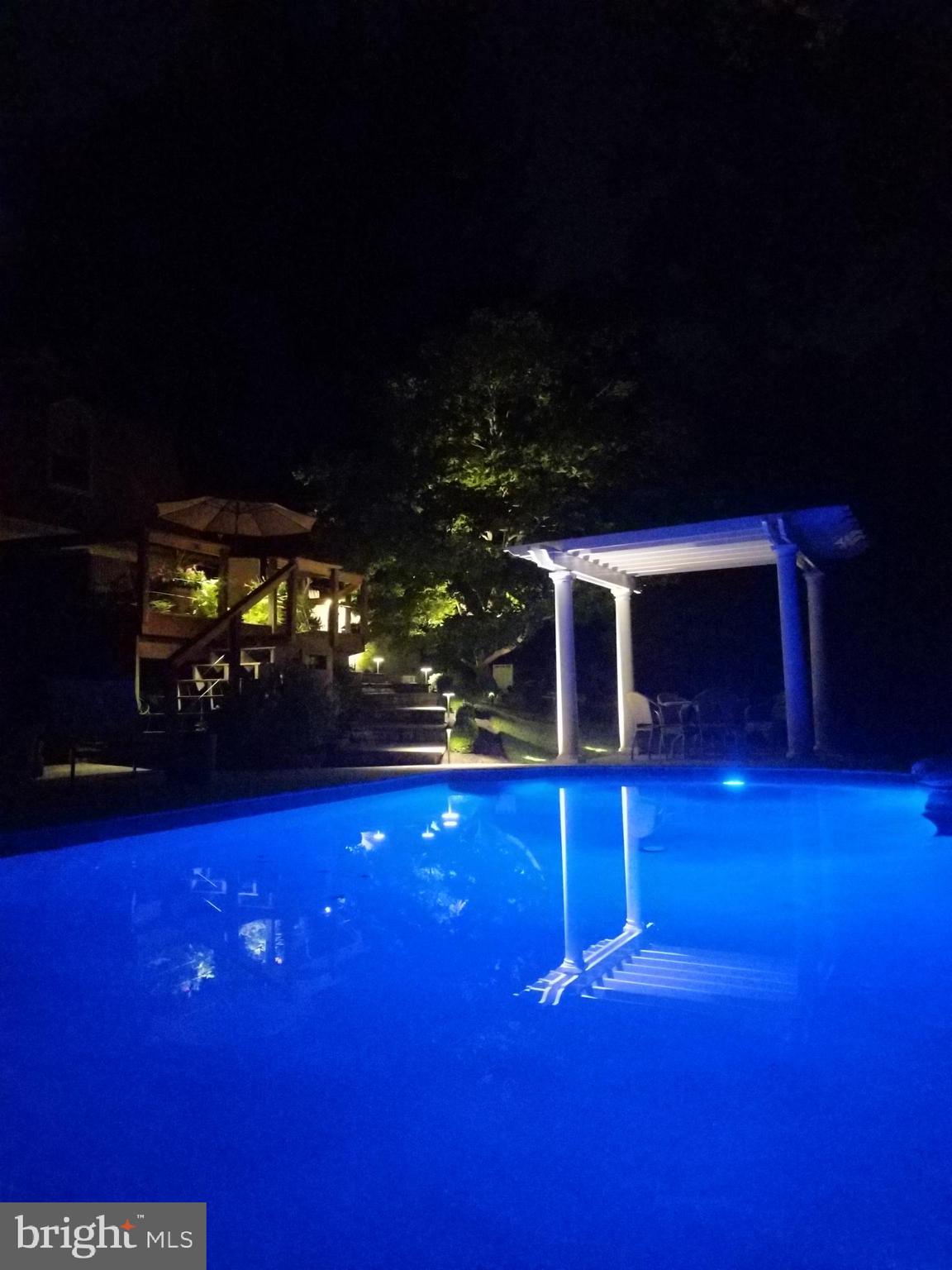 GLADWYNE - Residential