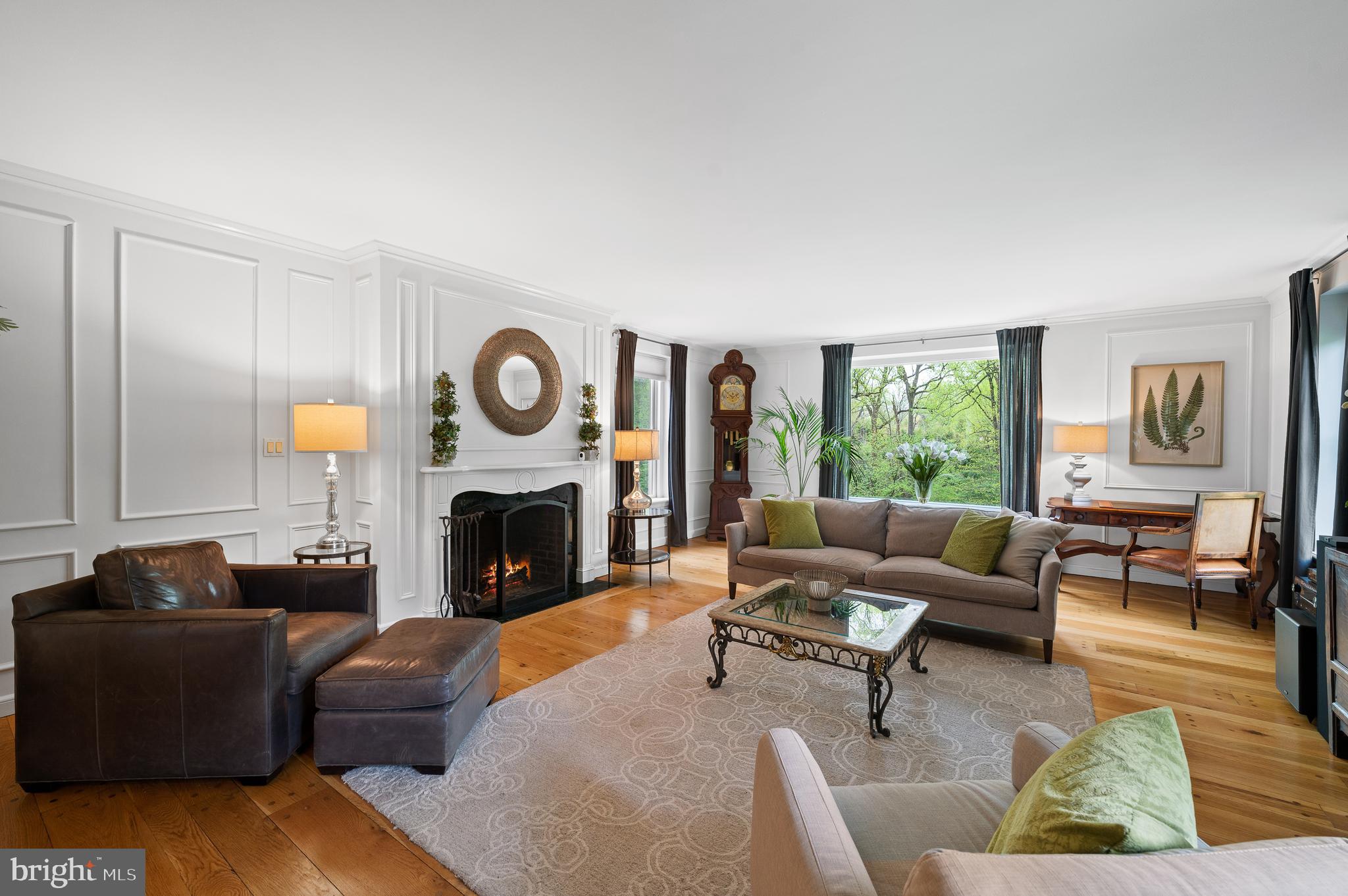 GLADWYNE - Residential