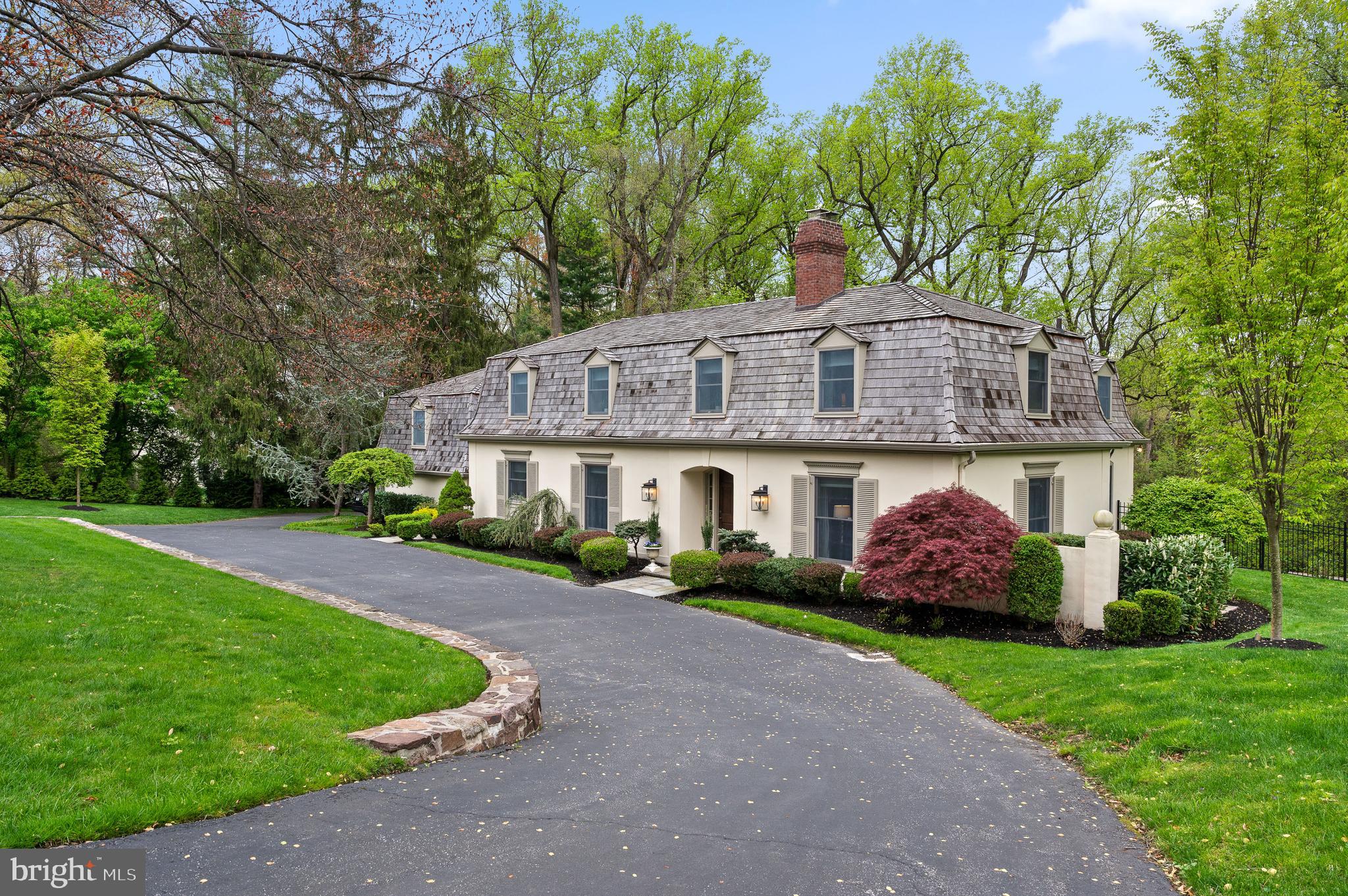 GLADWYNE - Residential