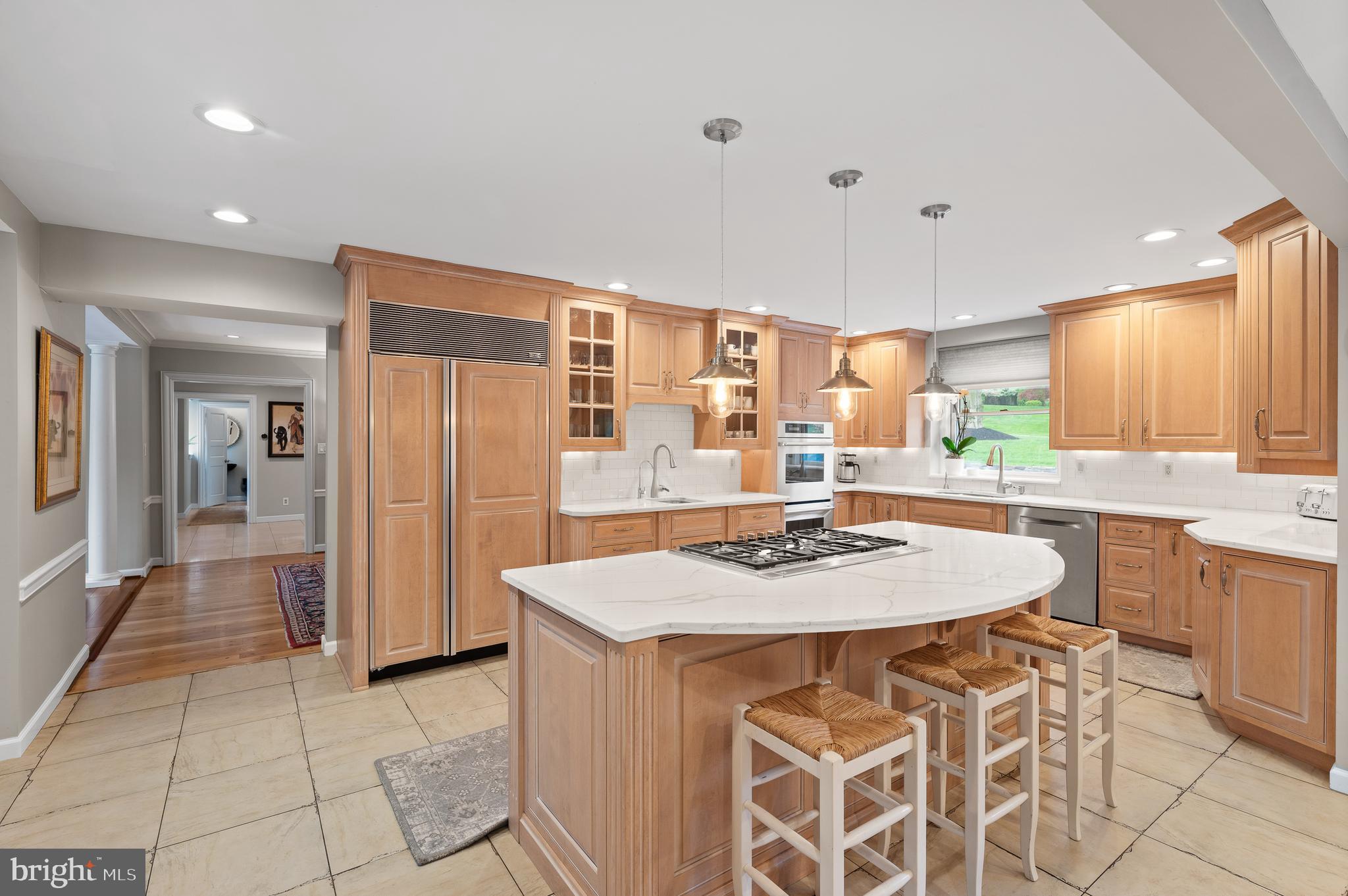 GLADWYNE - Residential