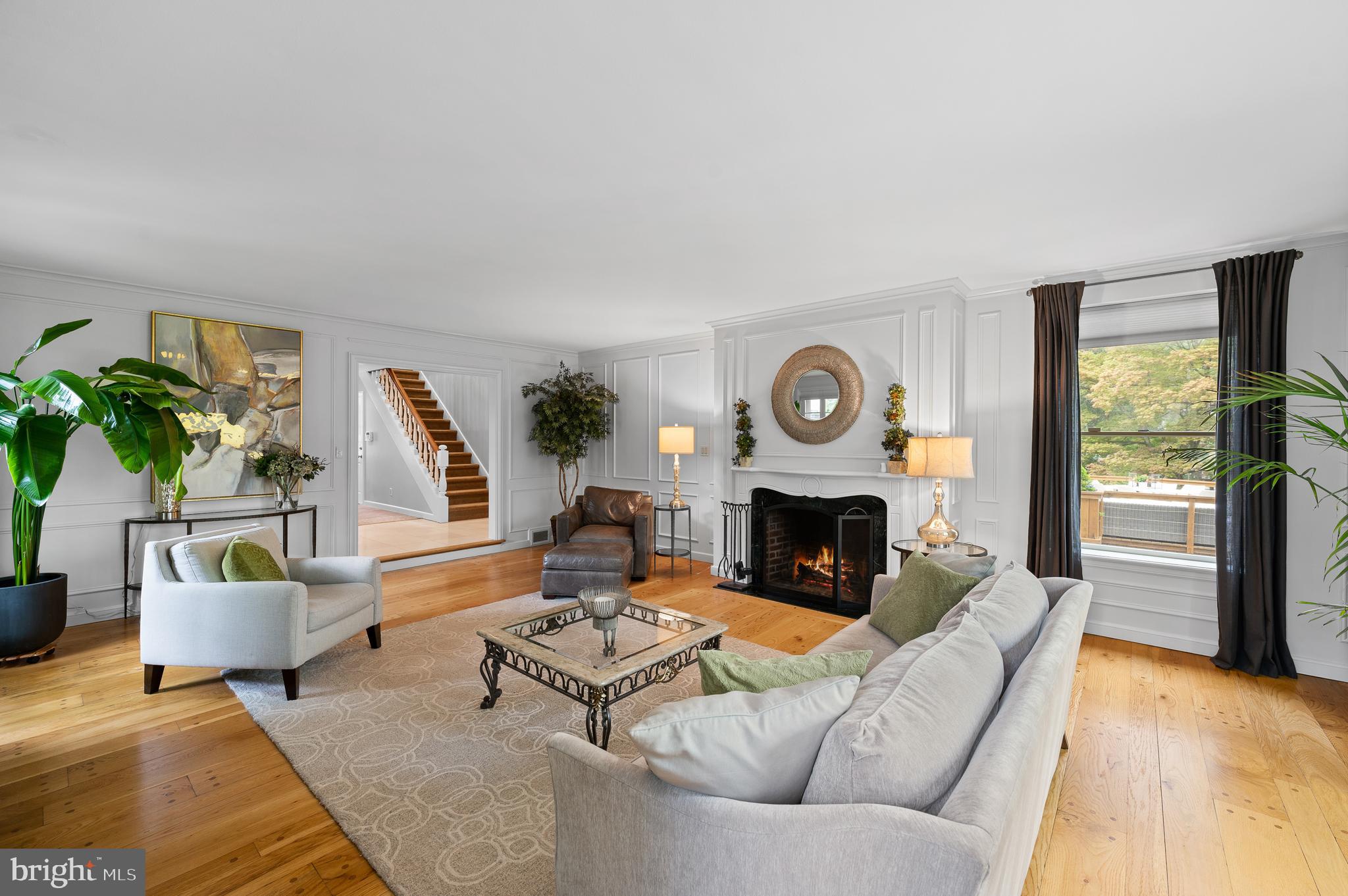 GLADWYNE - Residential