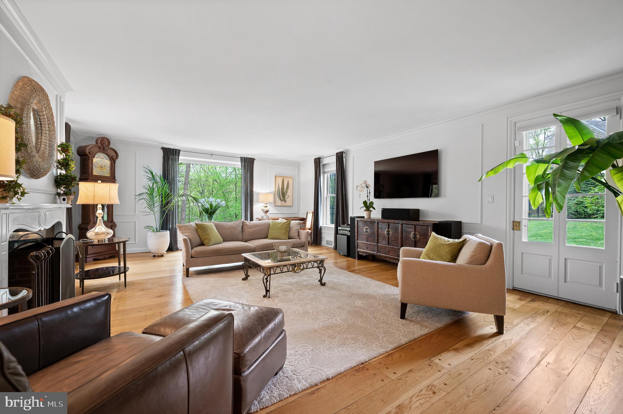 GLADWYNE - Residential