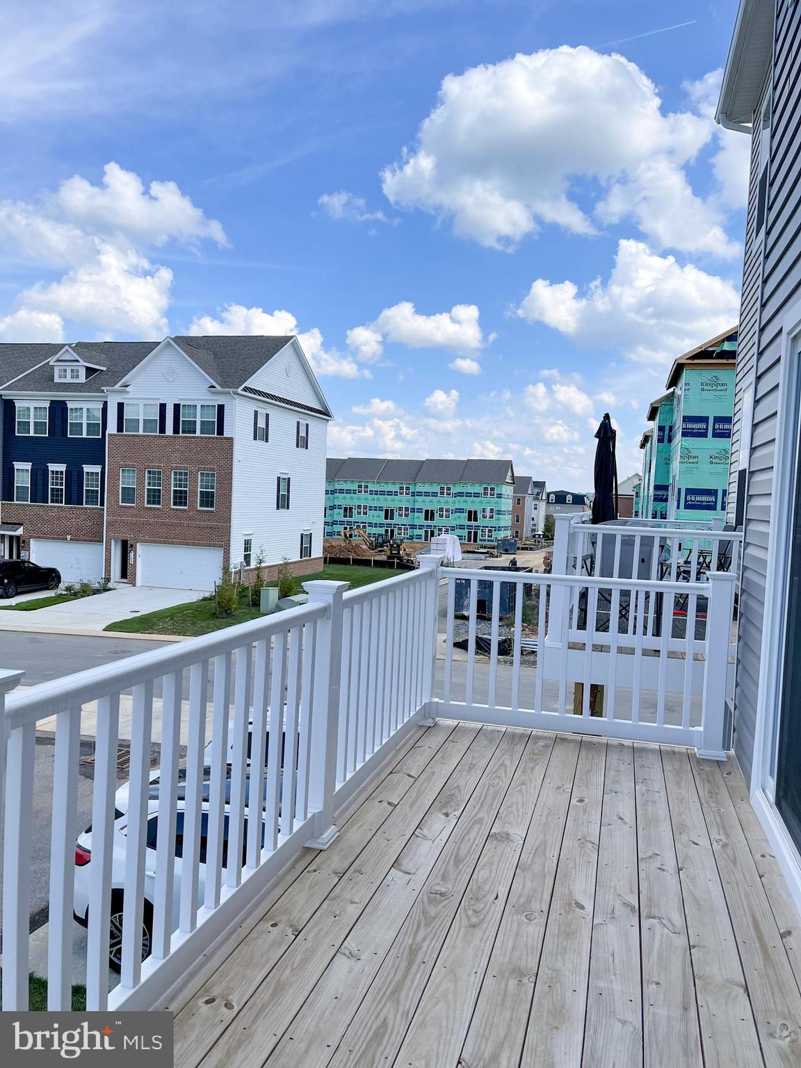 WESTVIEW SOUTH - Residential Lease