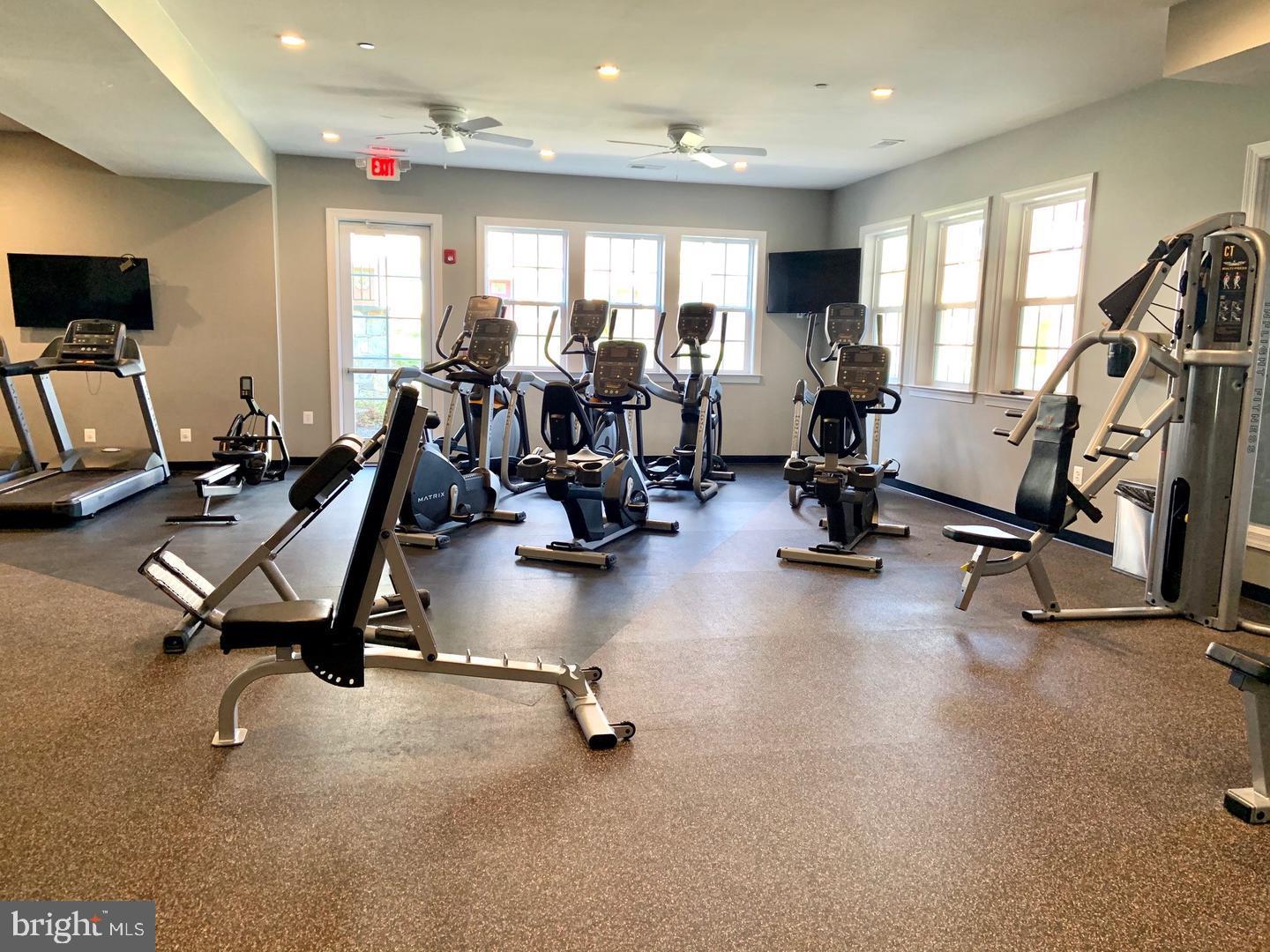 WESTVIEW SOUTH - Residential Lease