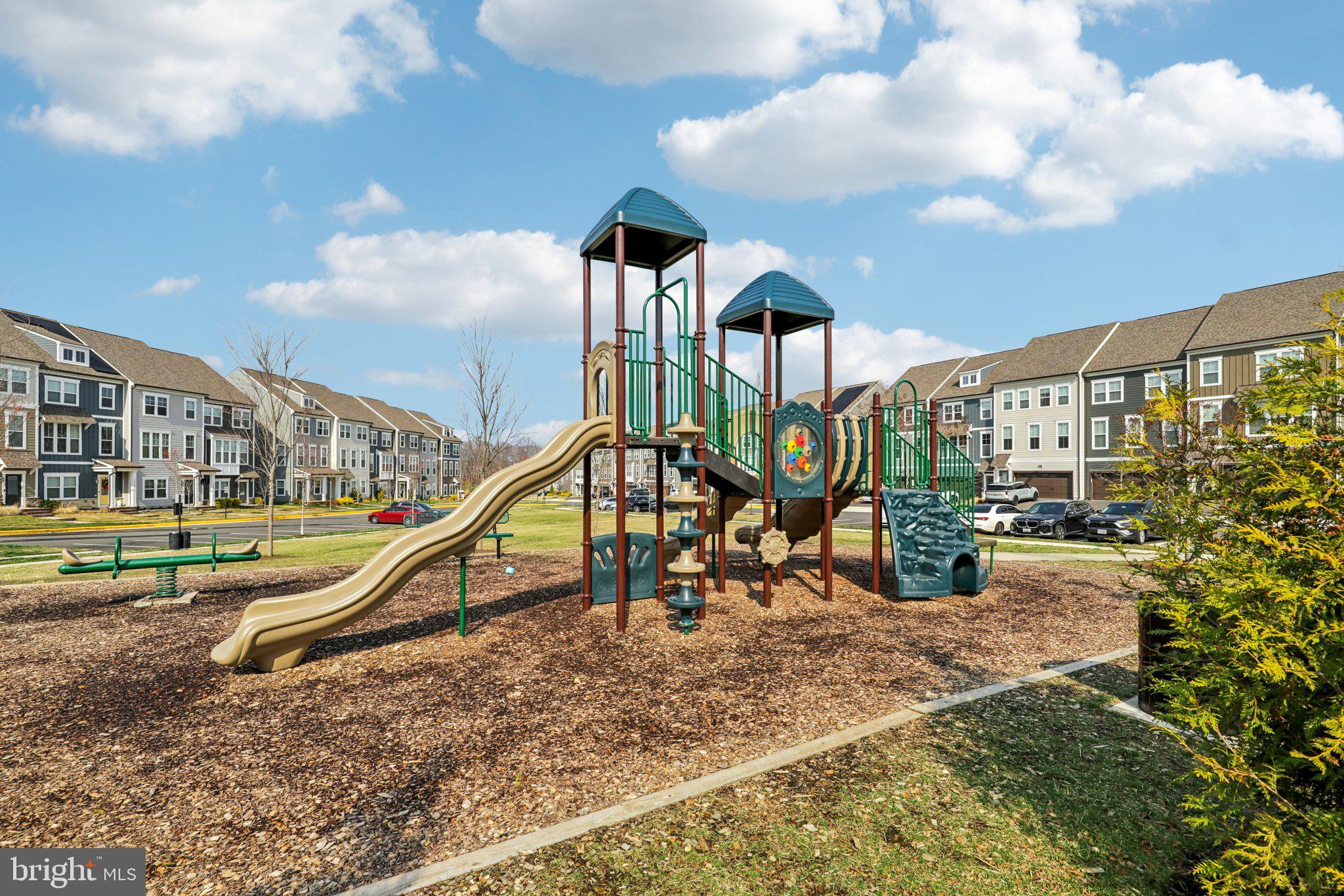 POTOMAC SHORES - Residential