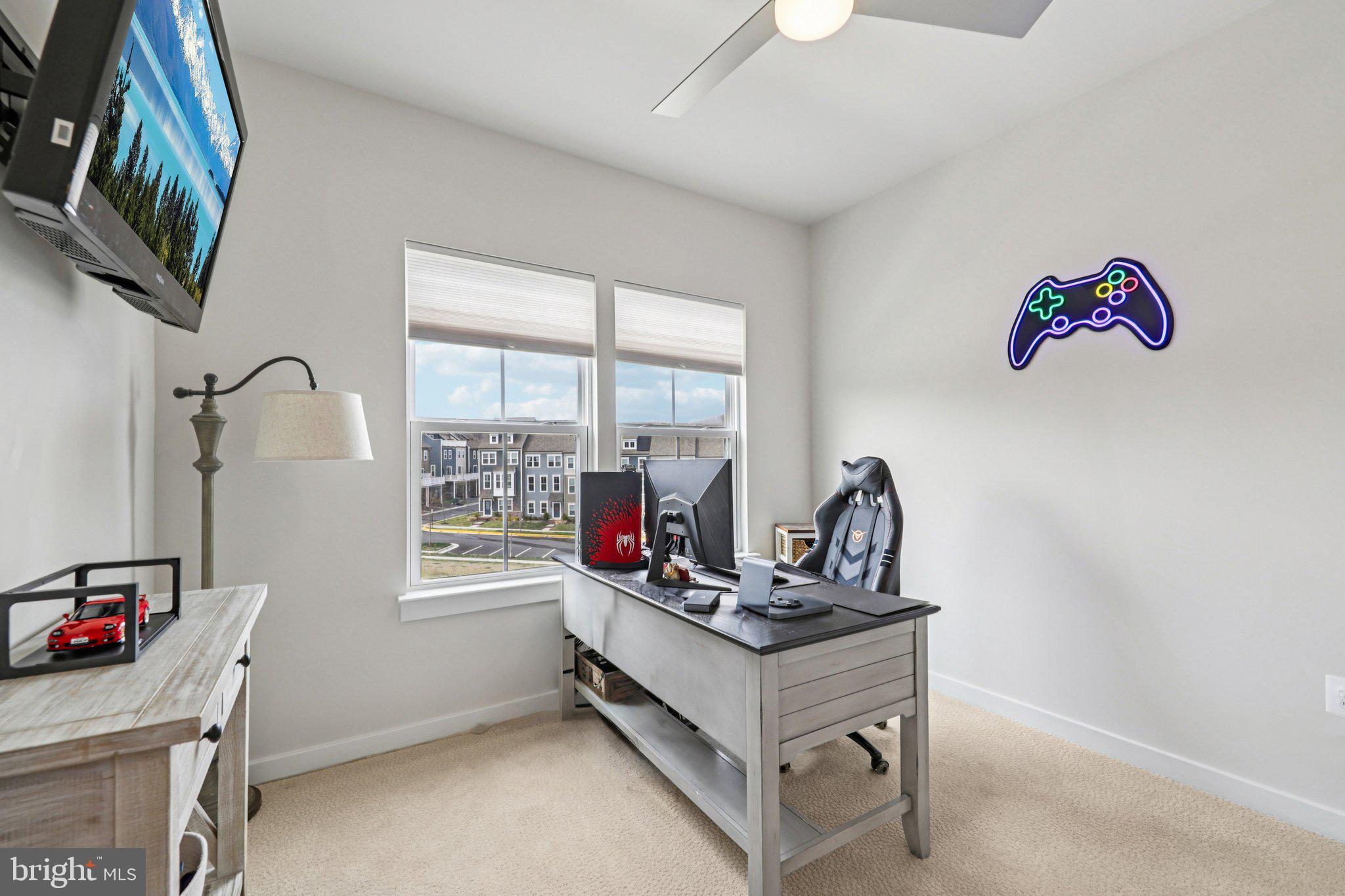 POTOMAC SHORES - Residential