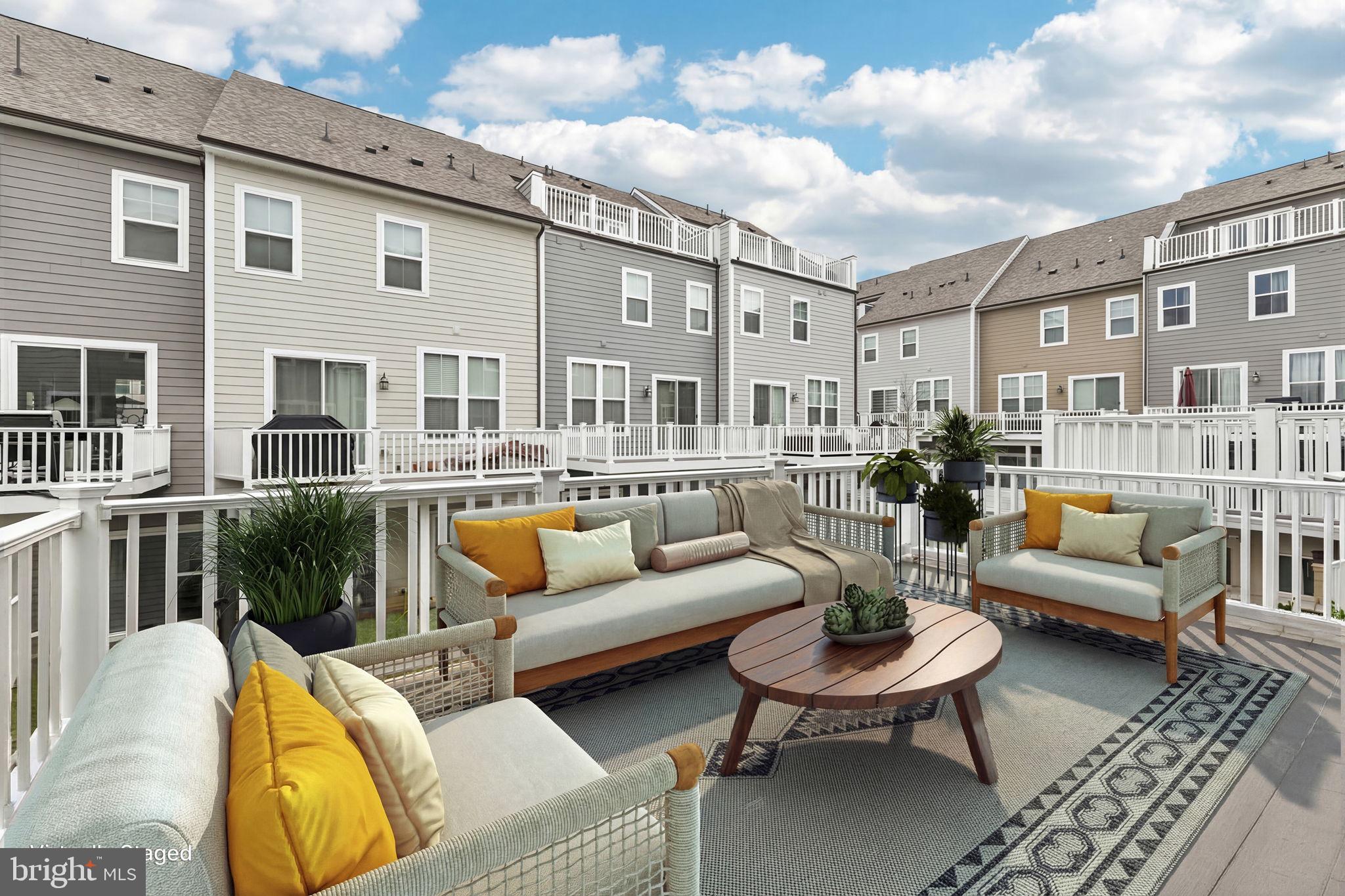 POTOMAC SHORES - Residential