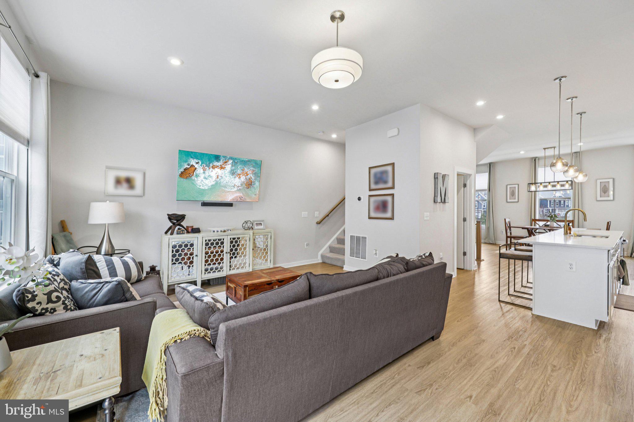 POTOMAC SHORES - Residential