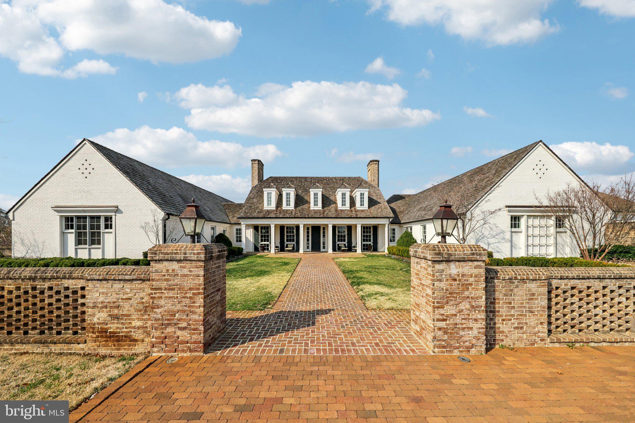 POTOMAC SHORES - Residential