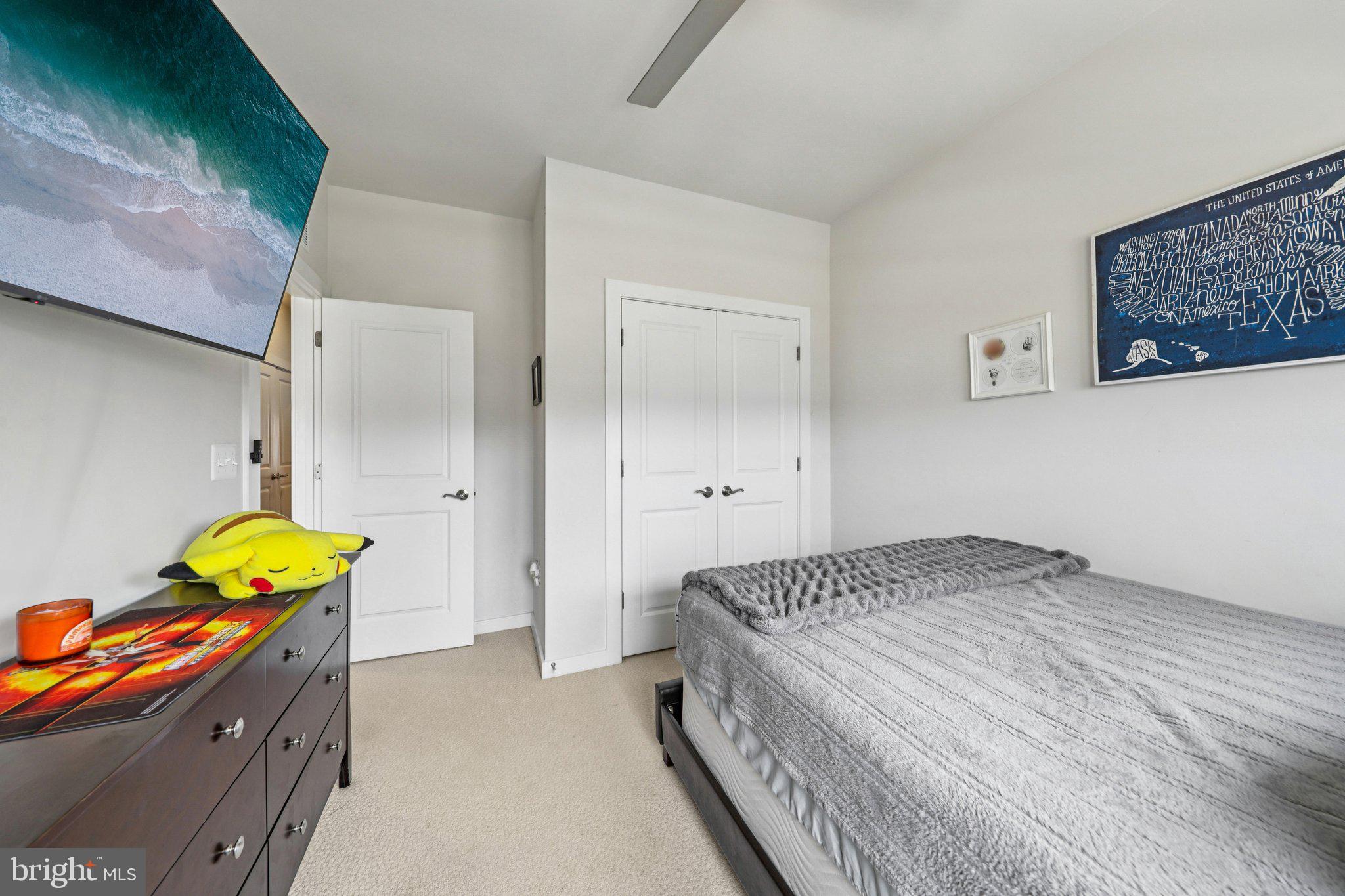 POTOMAC SHORES - Residential