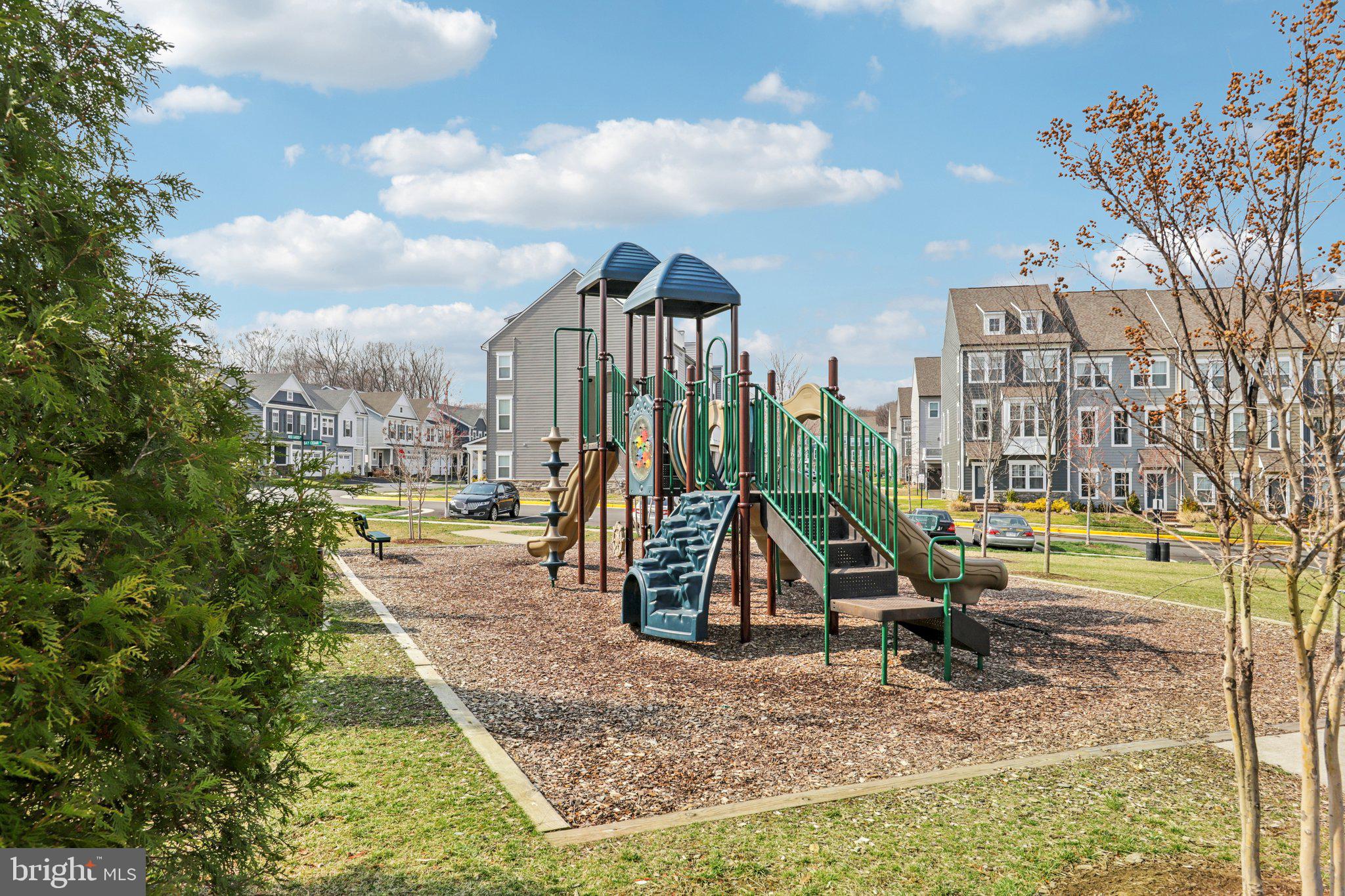 POTOMAC SHORES - Residential