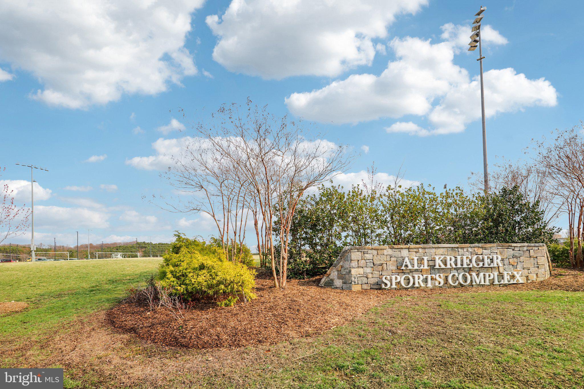 POTOMAC SHORES - Residential