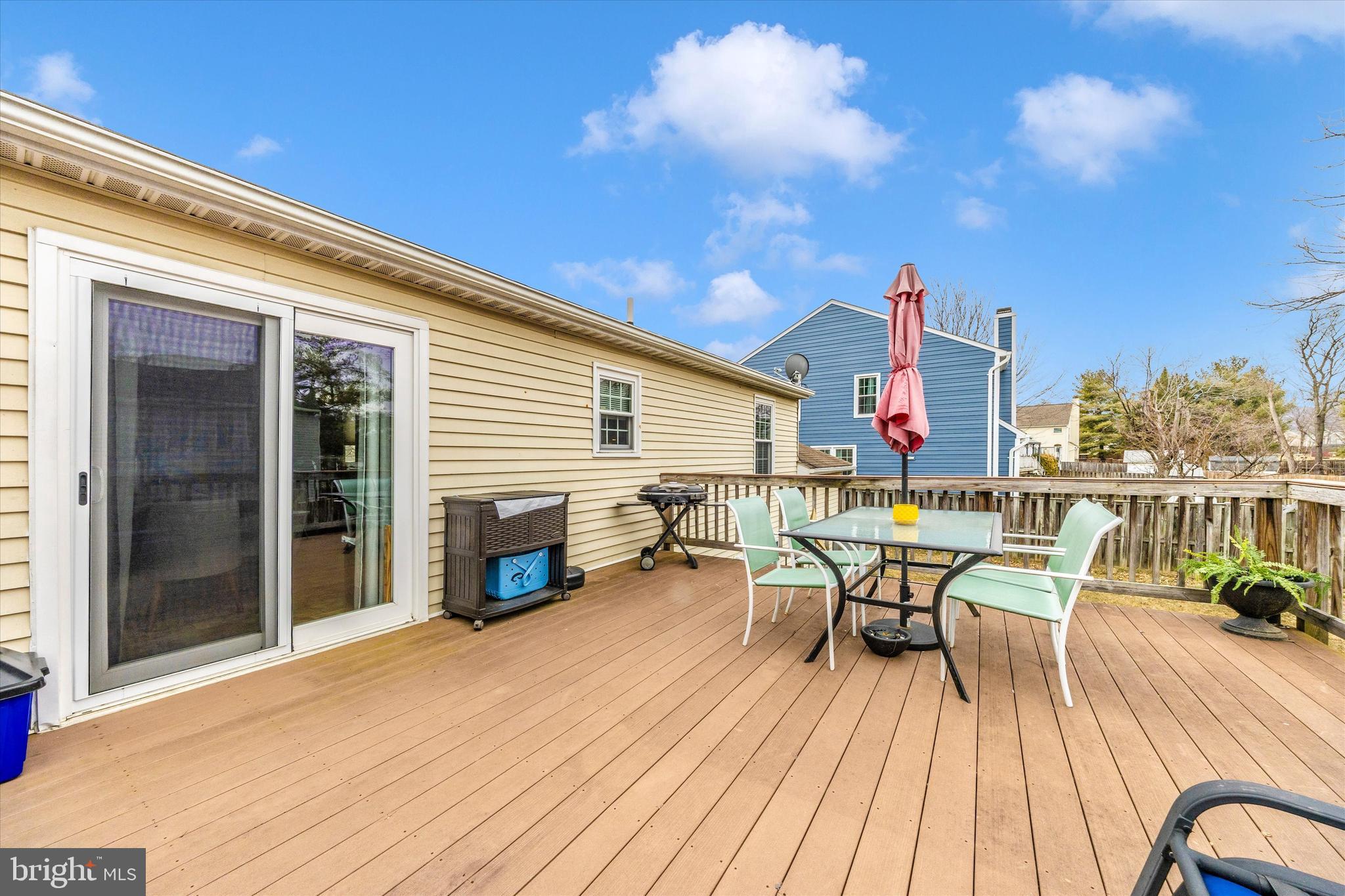 WILLOWCREST - Residential