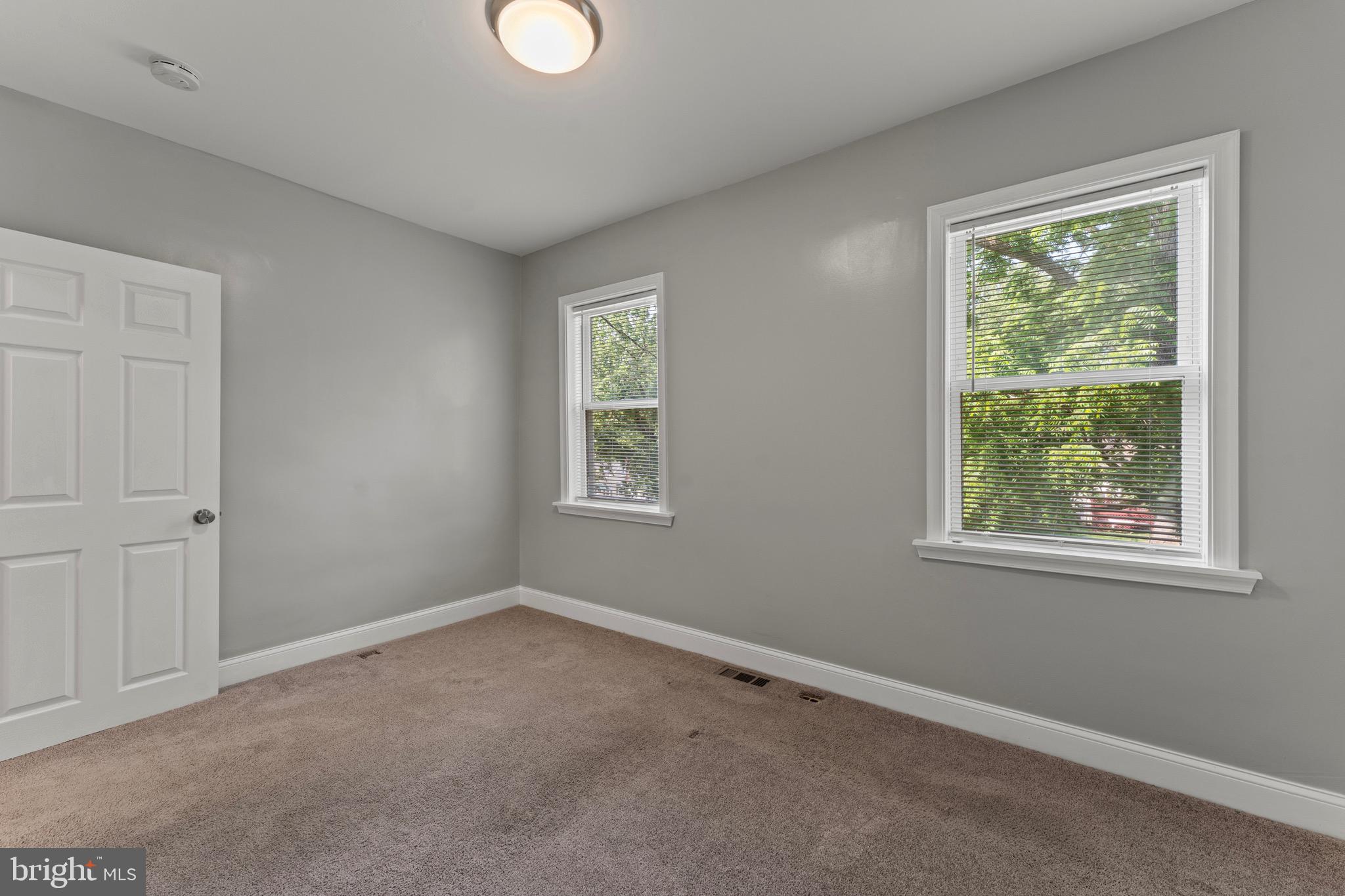 HOWARD PARK - Residential