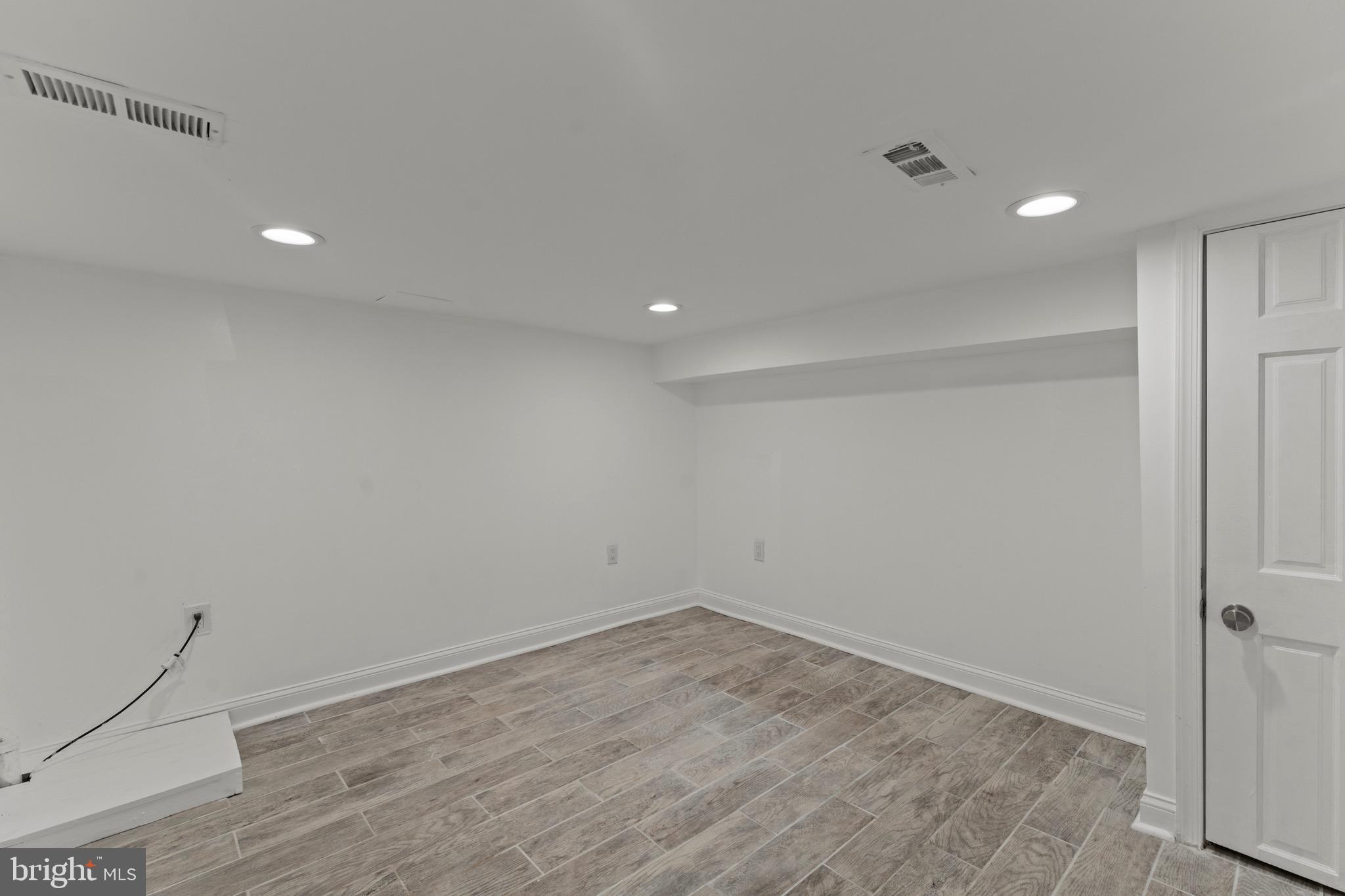 HOWARD PARK - Residential
