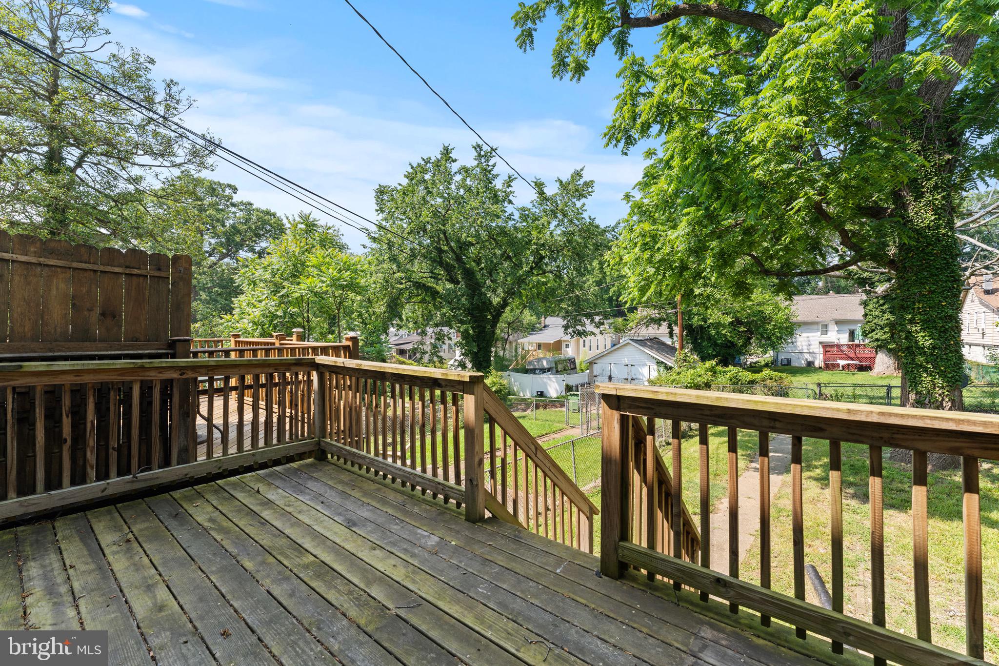HOWARD PARK - Residential