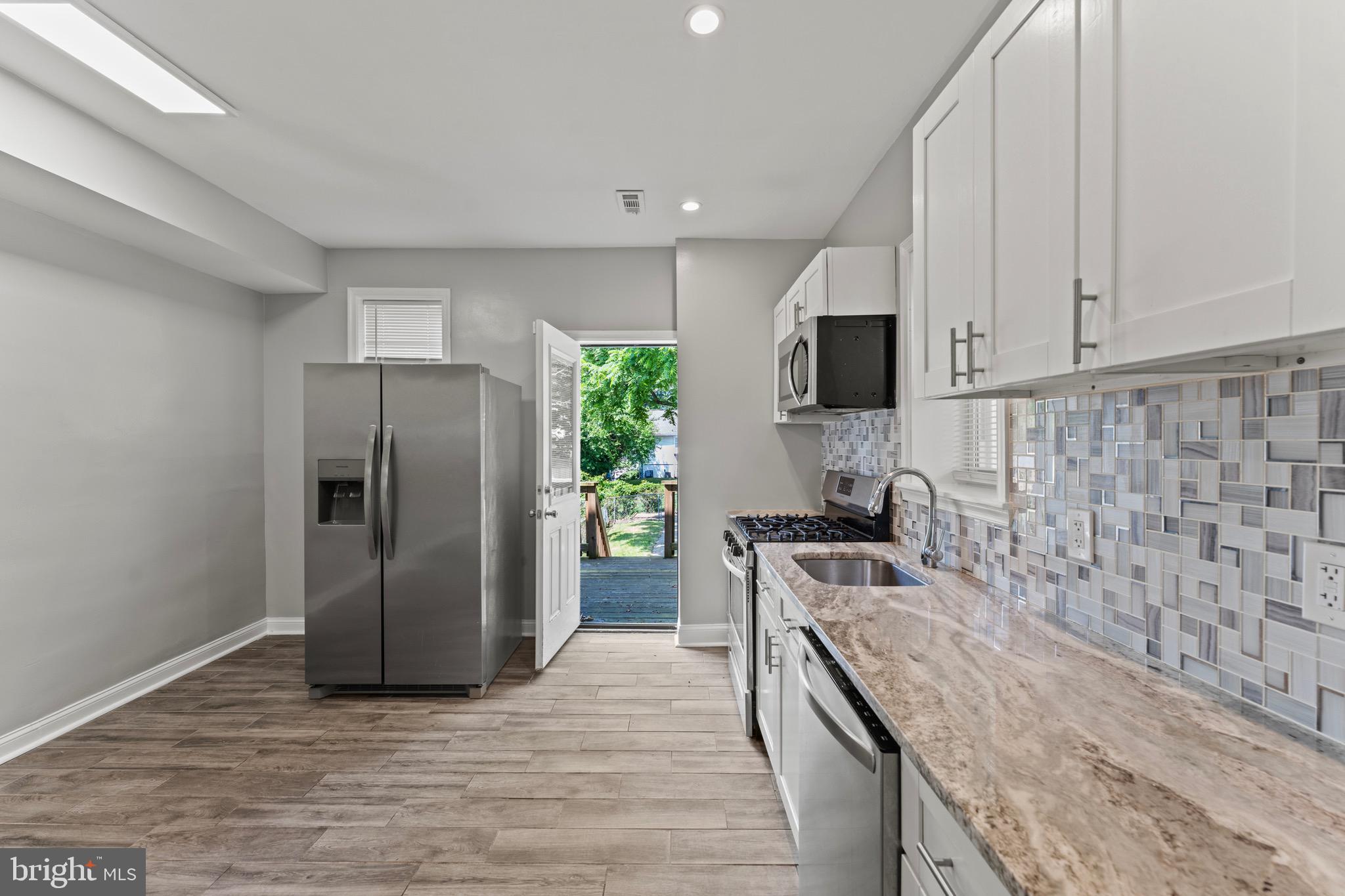 HOWARD PARK - Residential