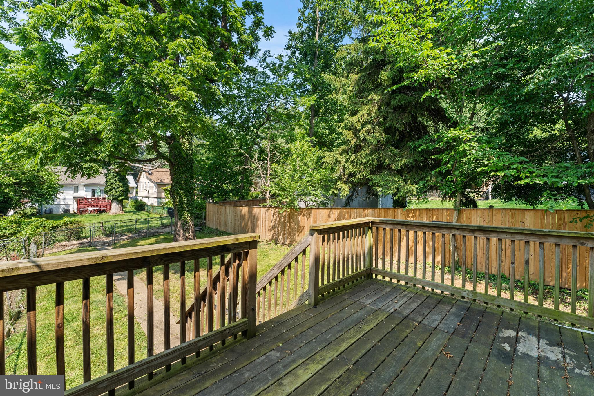 HOWARD PARK - Residential
