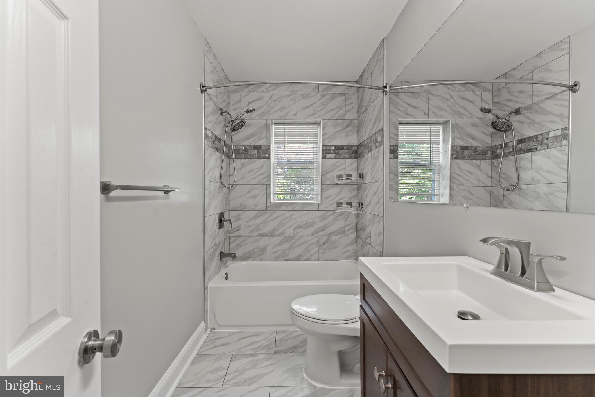 HOWARD PARK - Residential