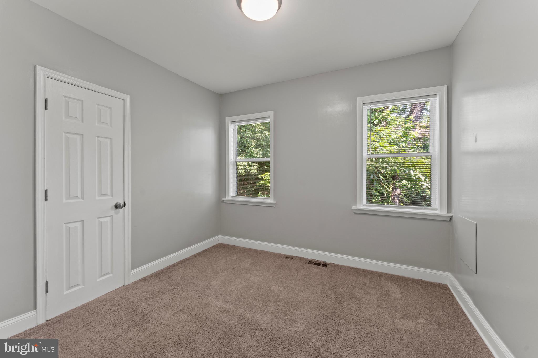 HOWARD PARK - Residential
