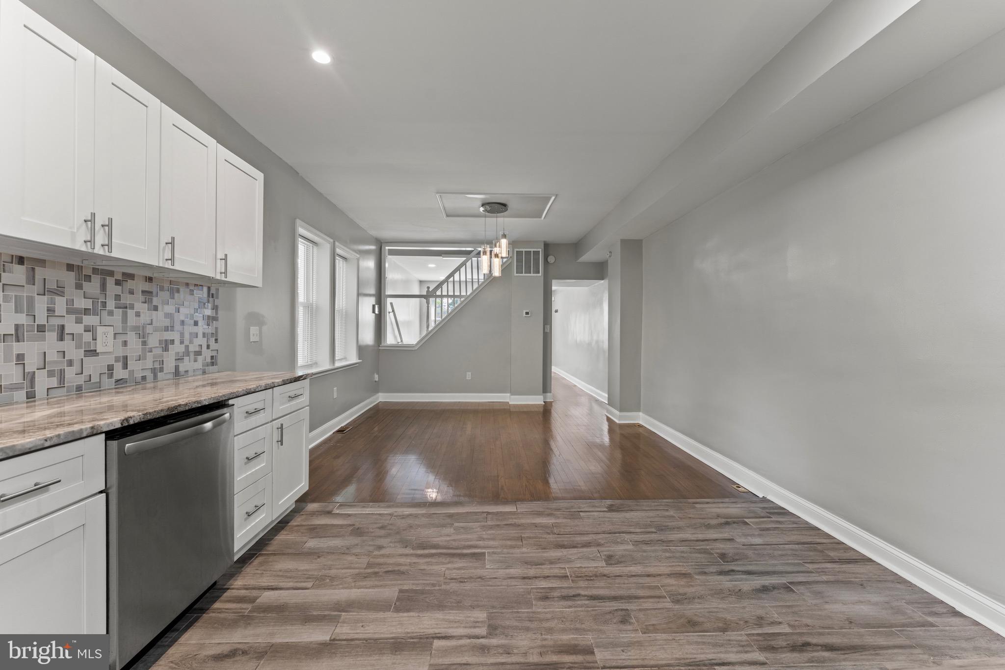 HOWARD PARK - Residential