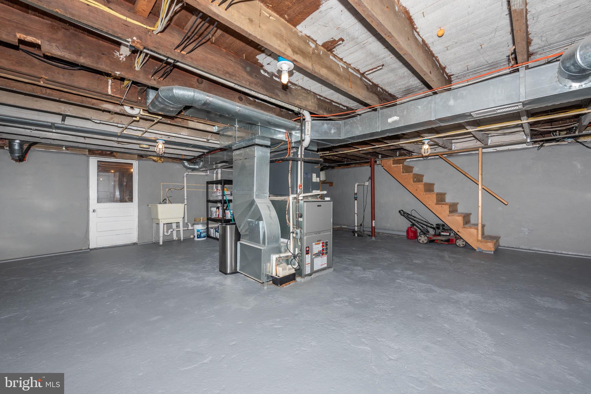 EAST VIEW - Residential