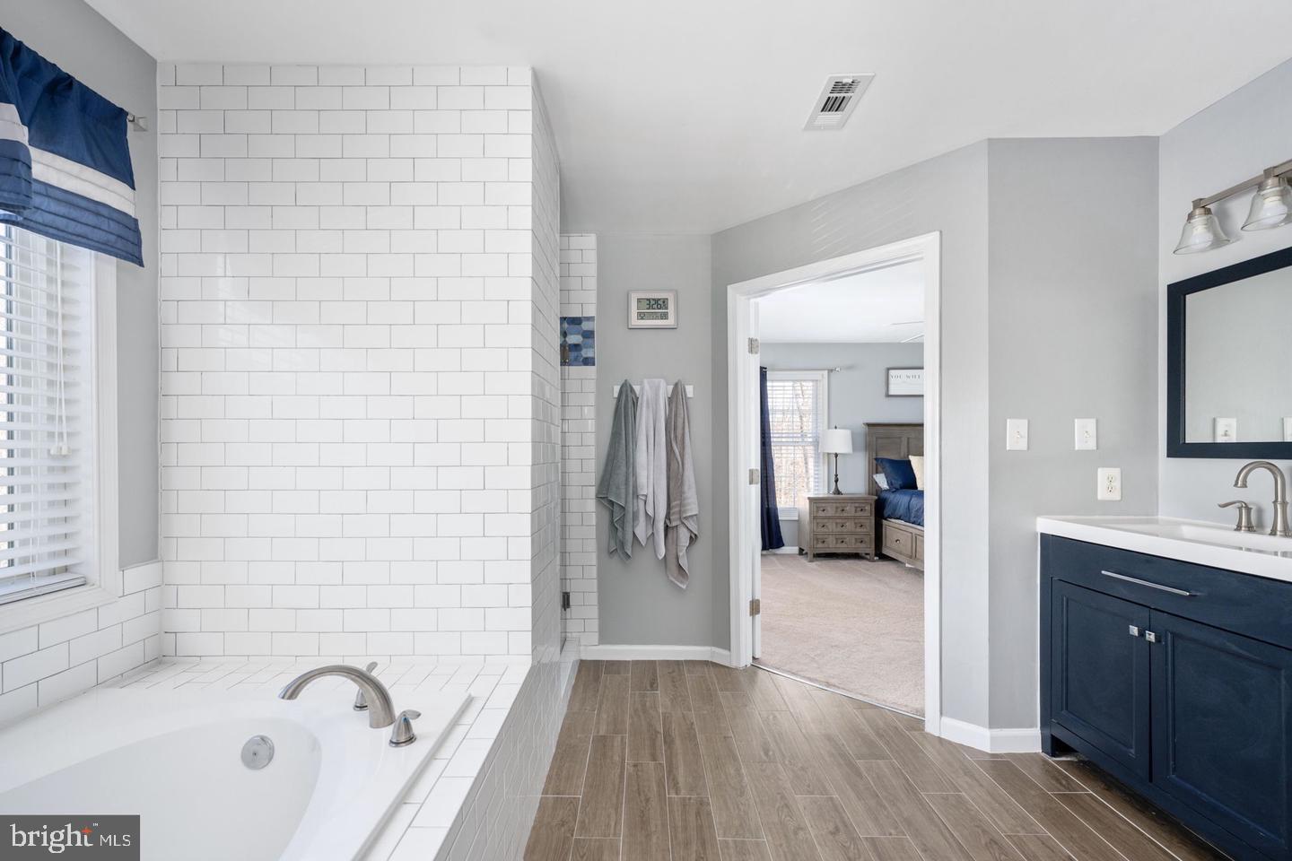 SALEM FIELDS - Residential Lease