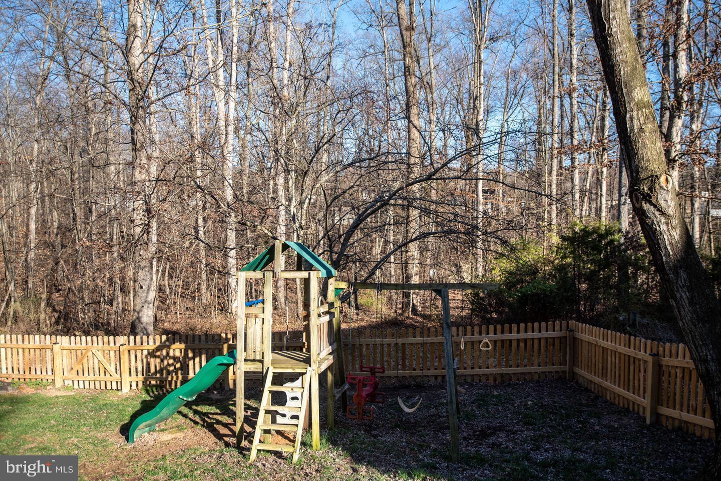 SALEM FIELDS - Residential Lease