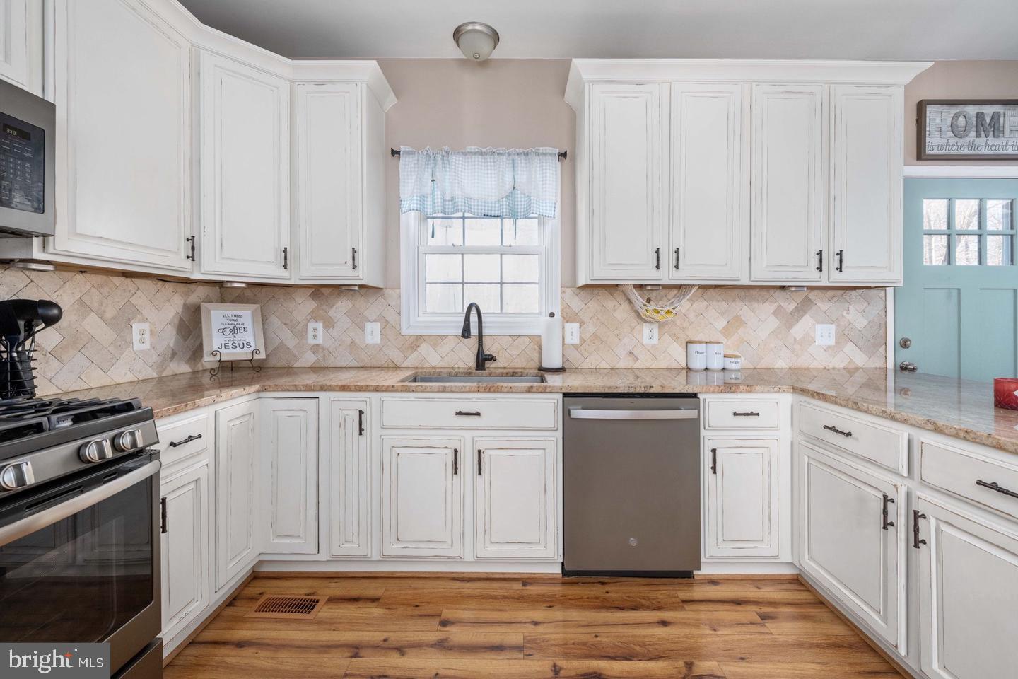 SALEM FIELDS - Residential Lease