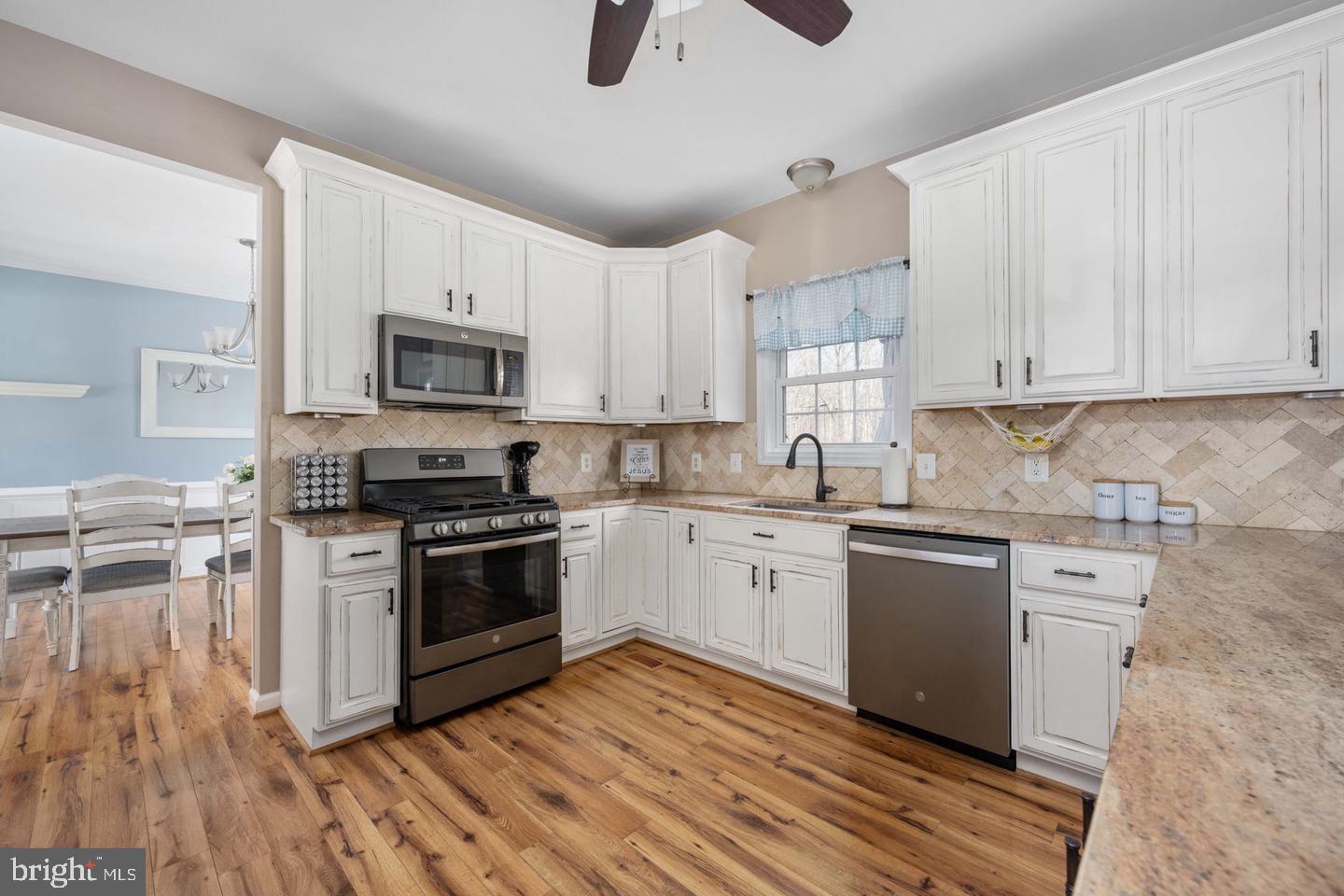 SALEM FIELDS - Residential Lease