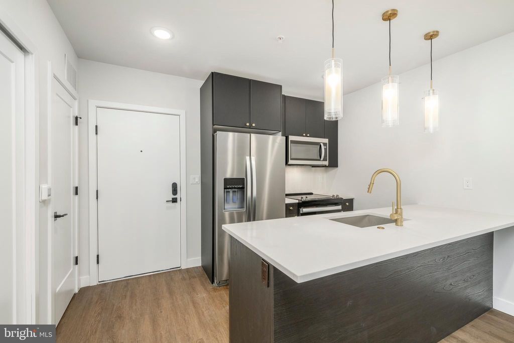Photo of 1102 Germantown Avenue #607, PHILADELPHIA, PA 19123 (MLS # PAPH2584316)