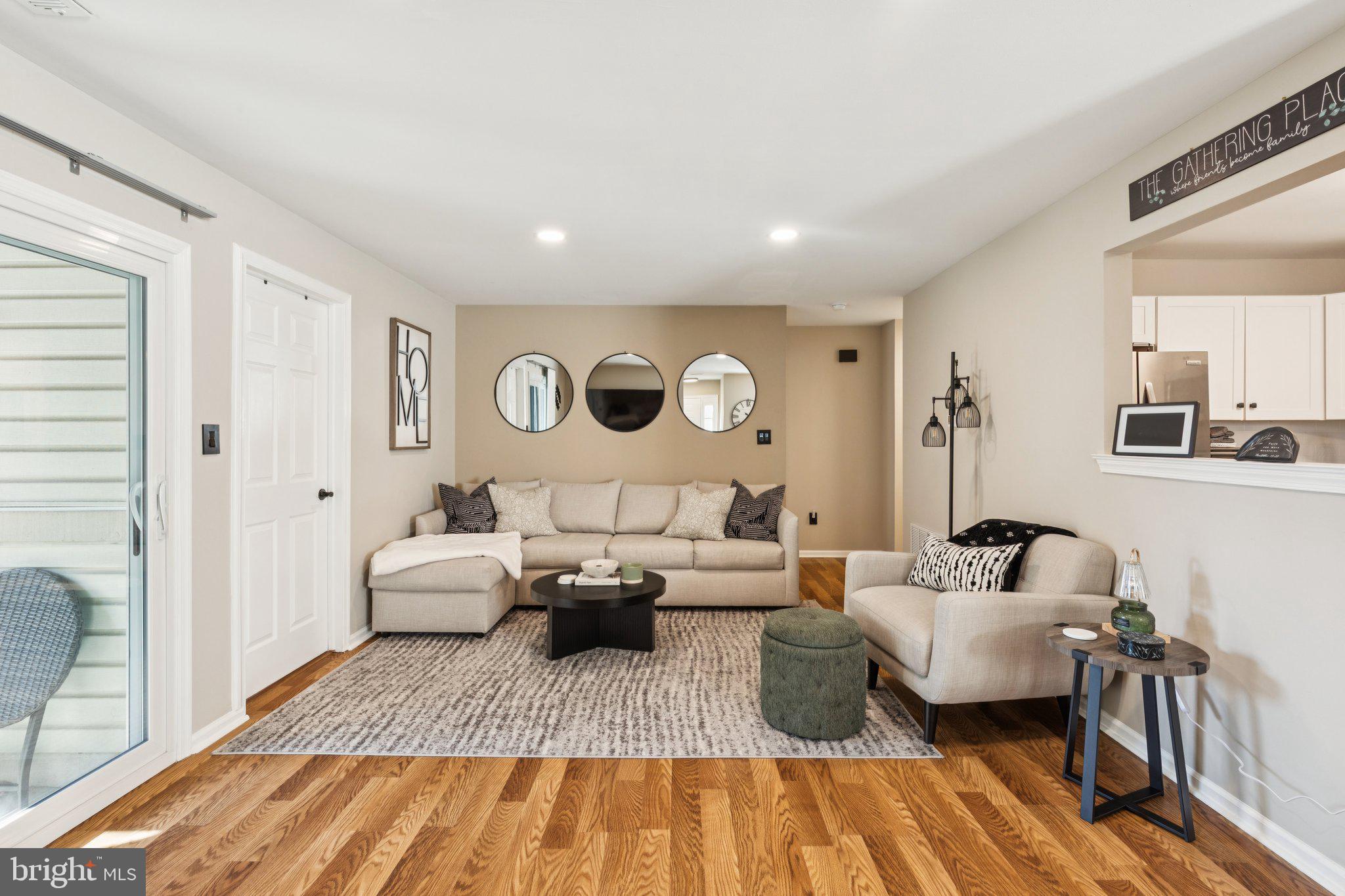 263 STEEPLECHASE COURT