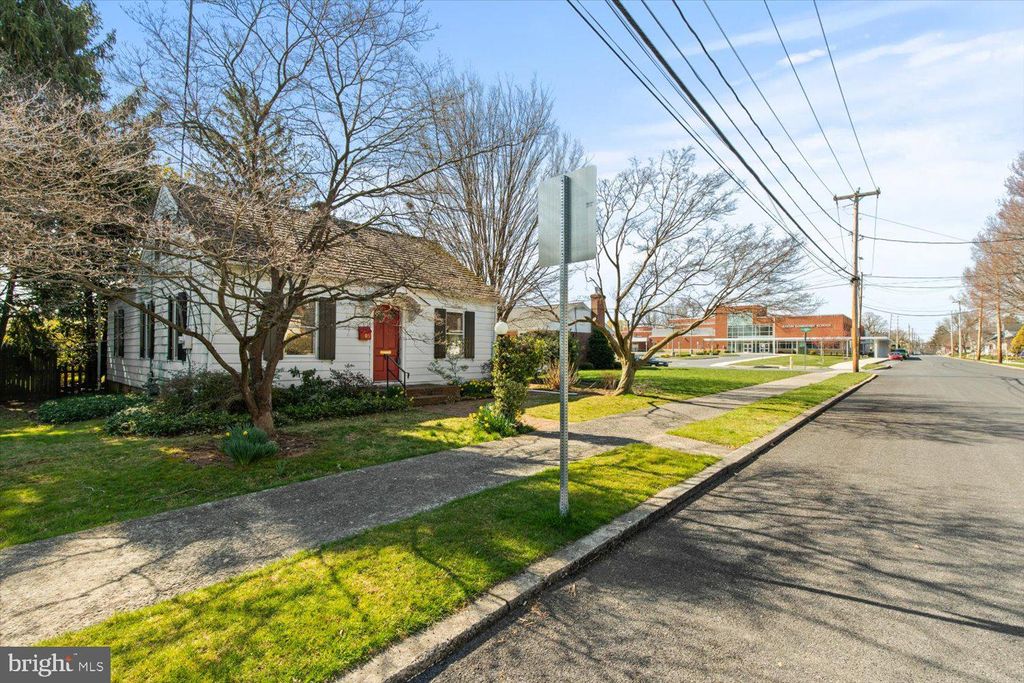 Photo of 205 E Gramby Street, Manheim, PA 17545 (MLS # PALA2049058)