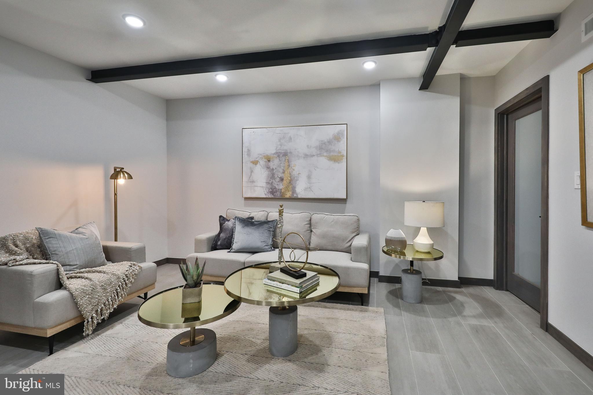 BELLA VISTA - Residential Lease