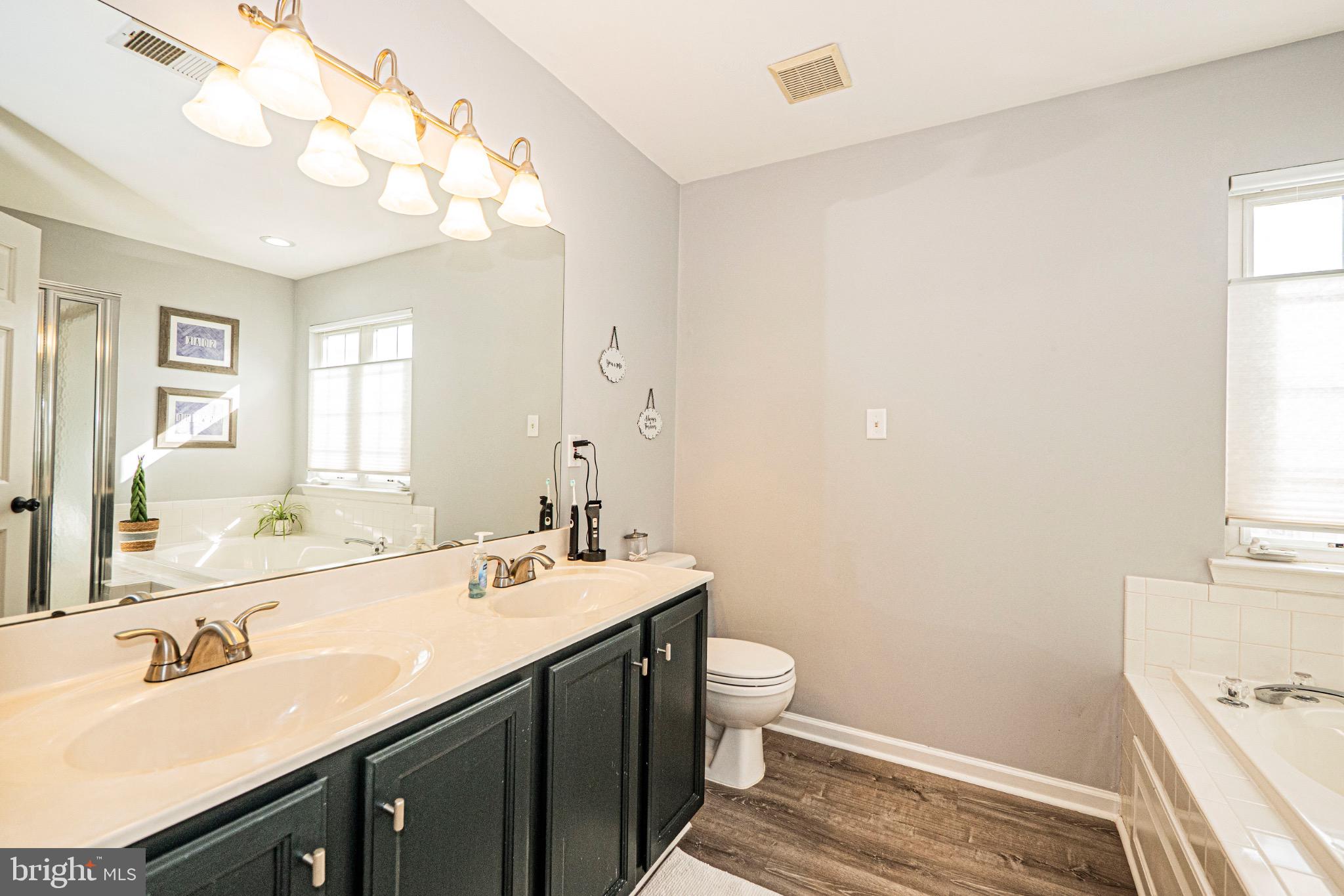 WILLOW BROOK - Residential