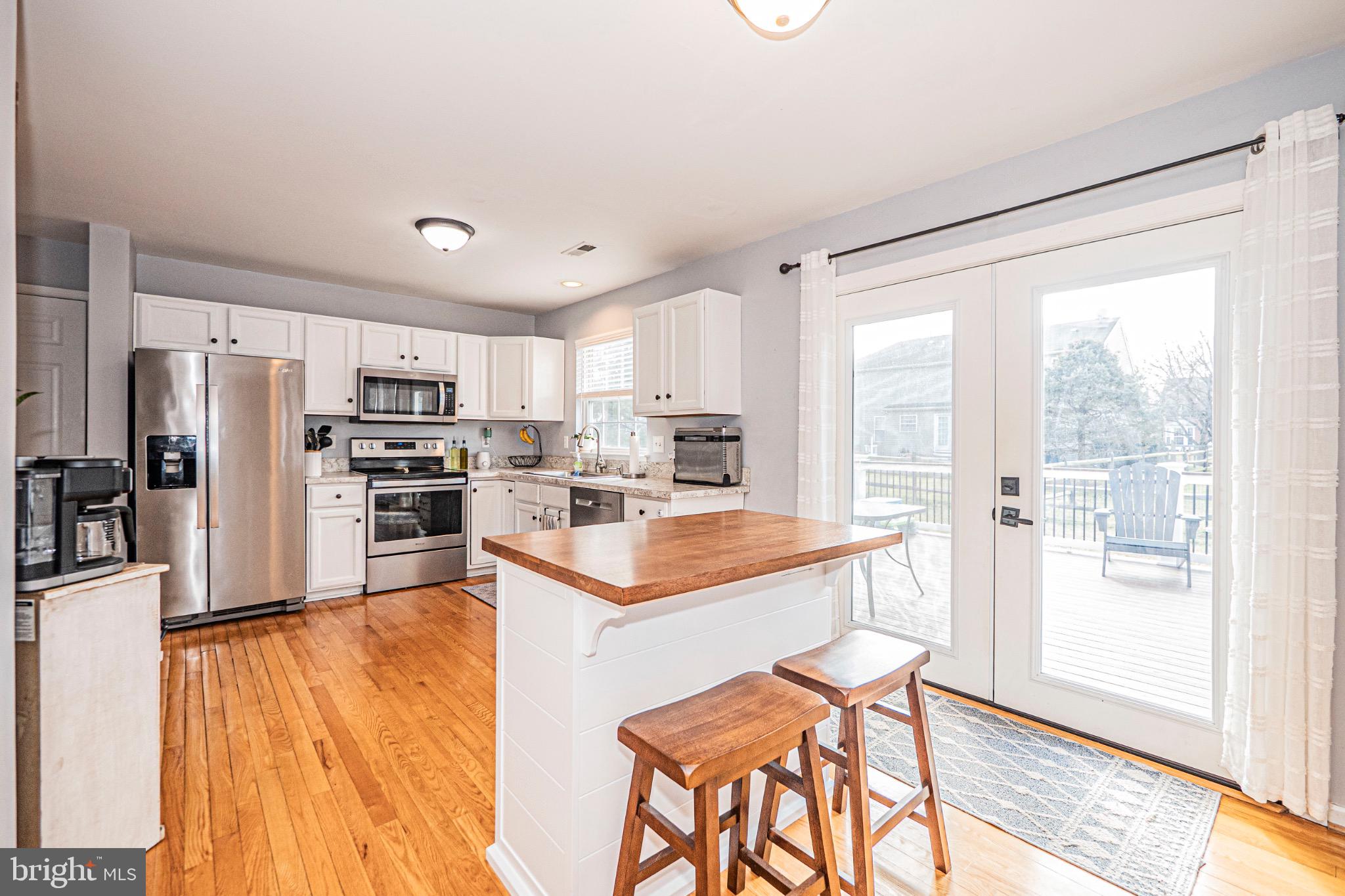 WILLOW BROOK - Residential