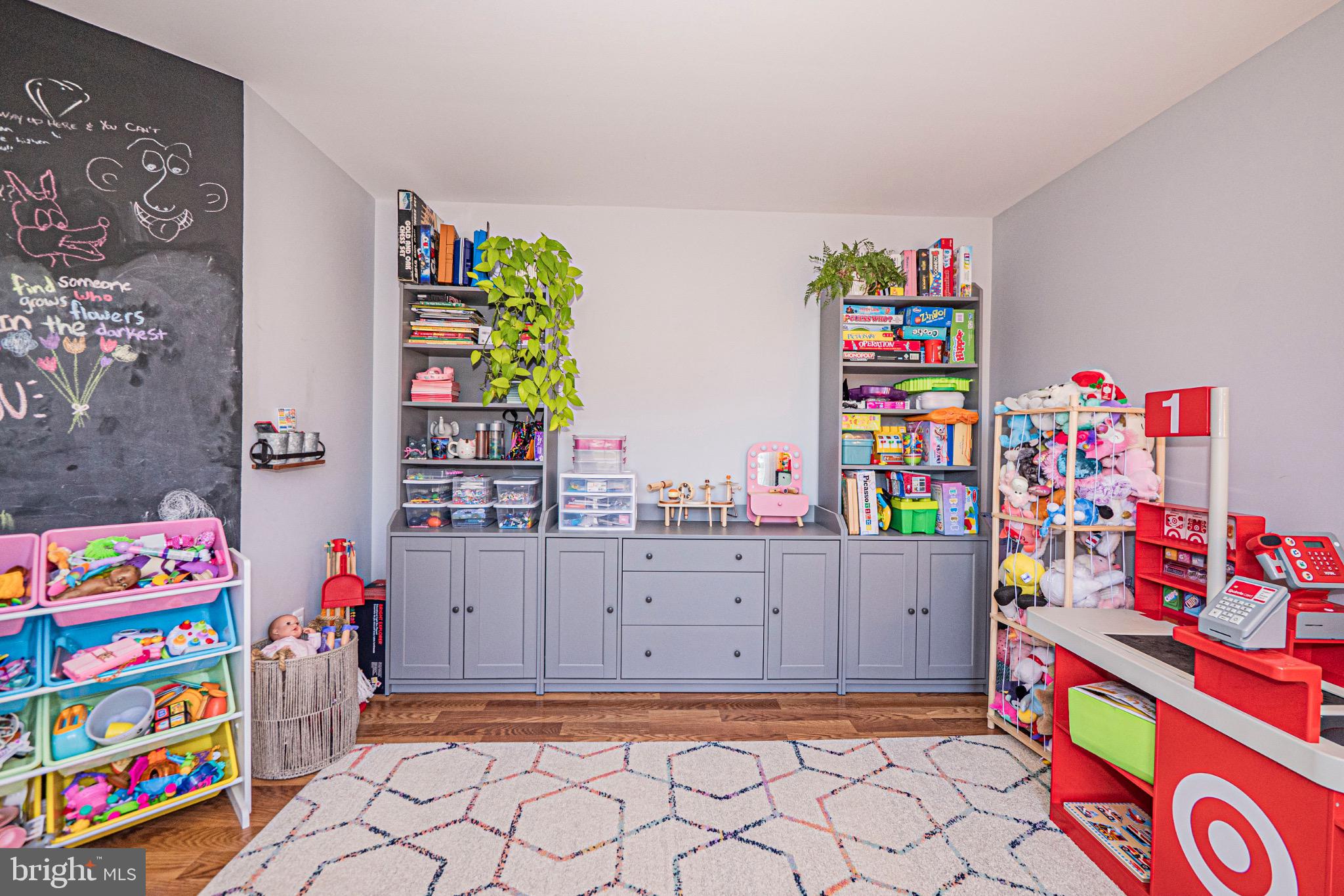 WILLOW BROOK - Residential