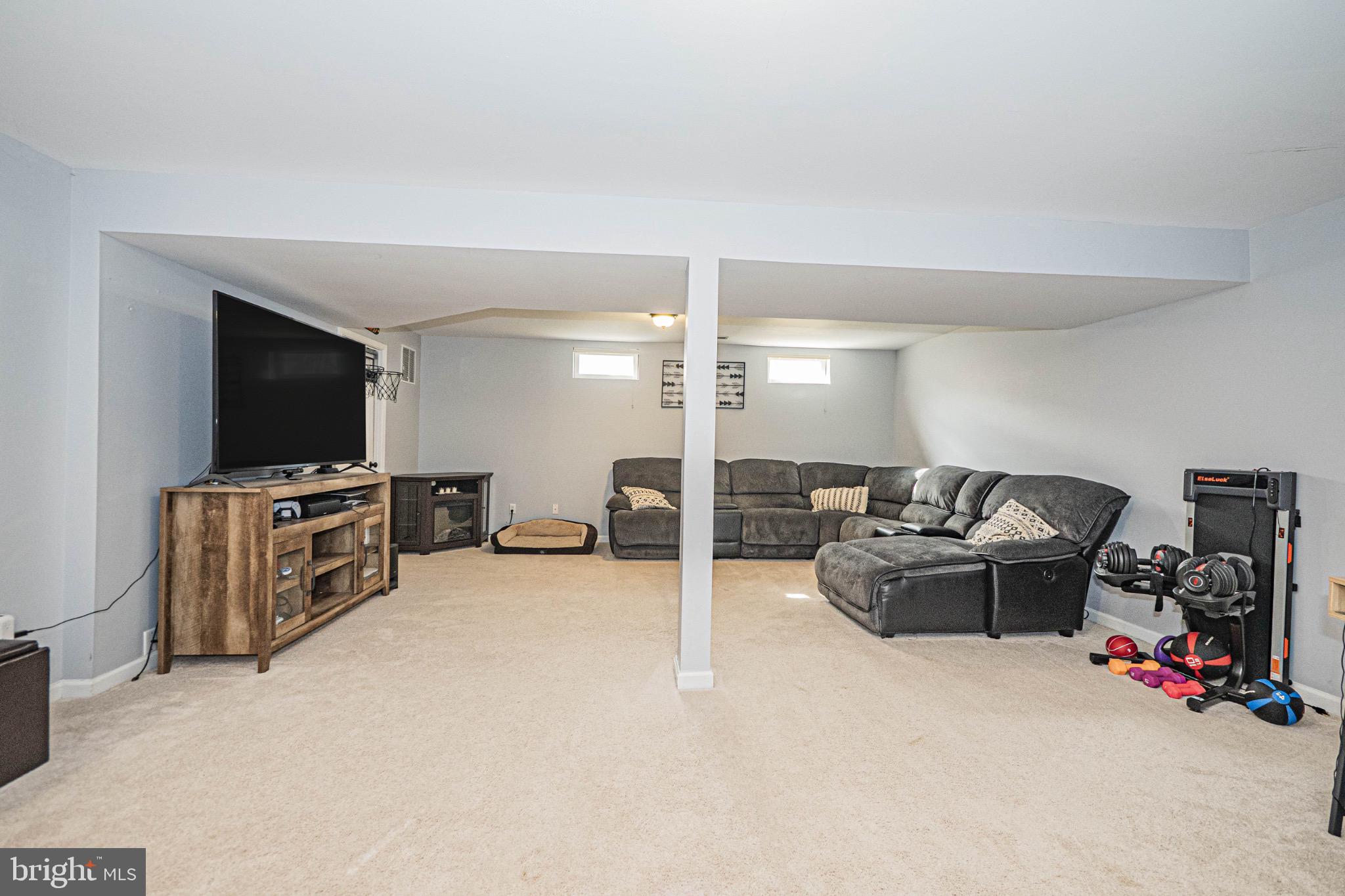 WILLOW BROOK - Residential