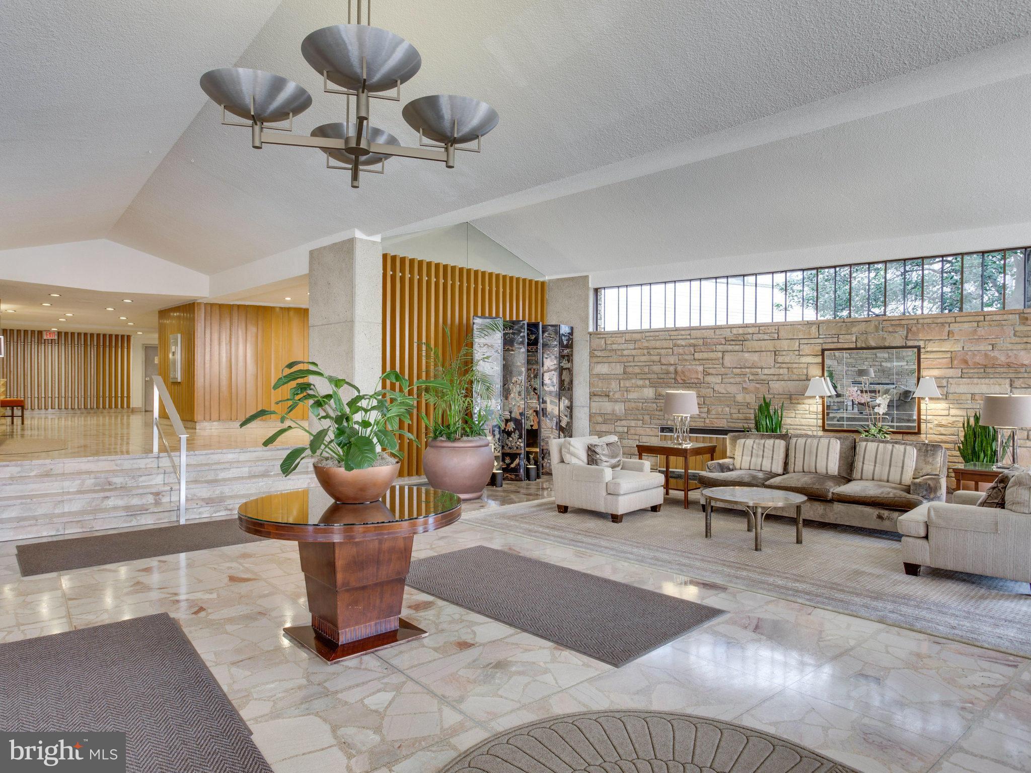 PROSPECT HOUSE - Residential