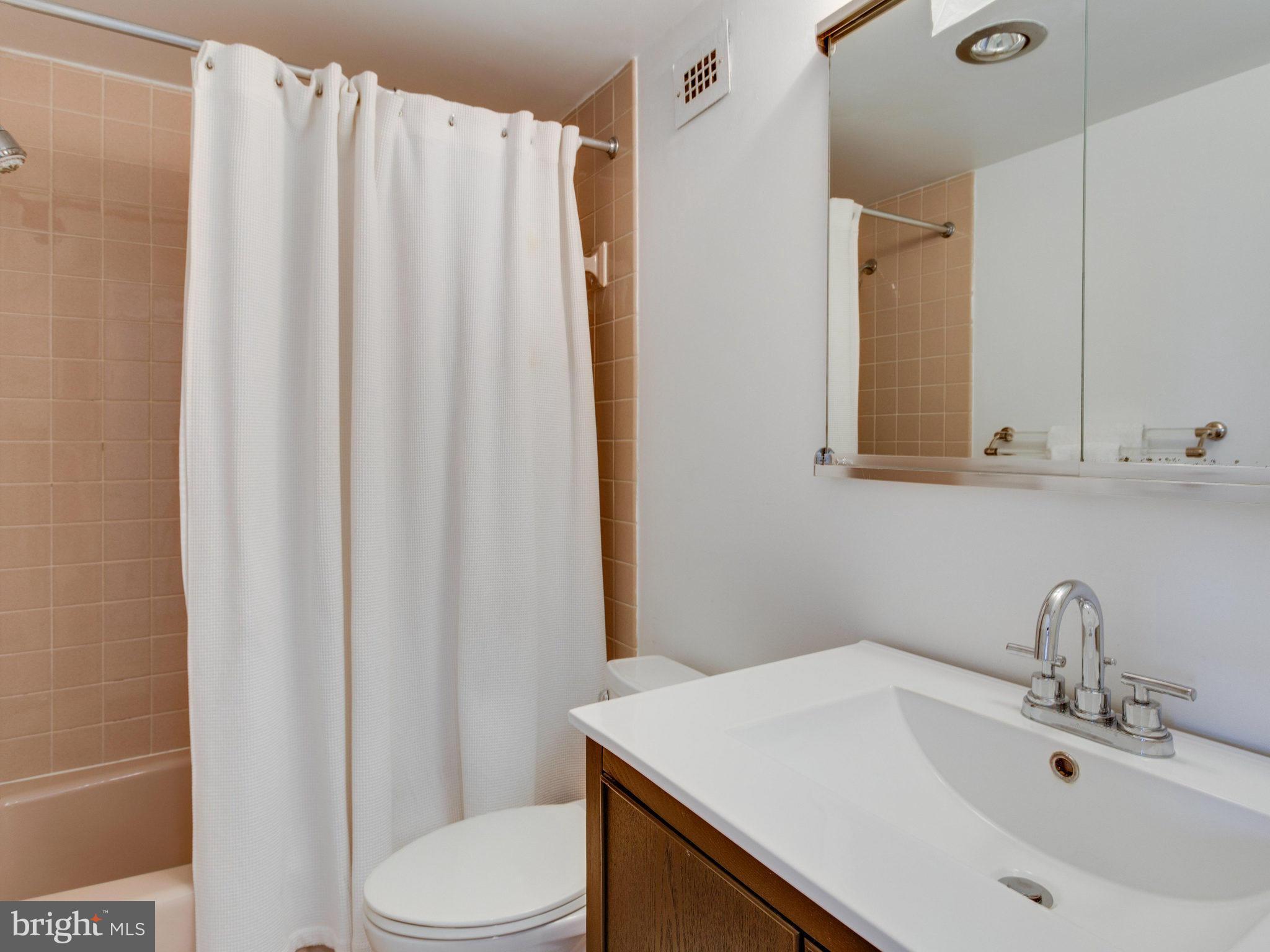 PROSPECT HOUSE - Residential