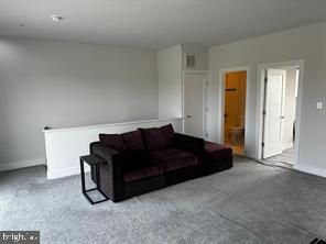 KING FARM - Residential Lease